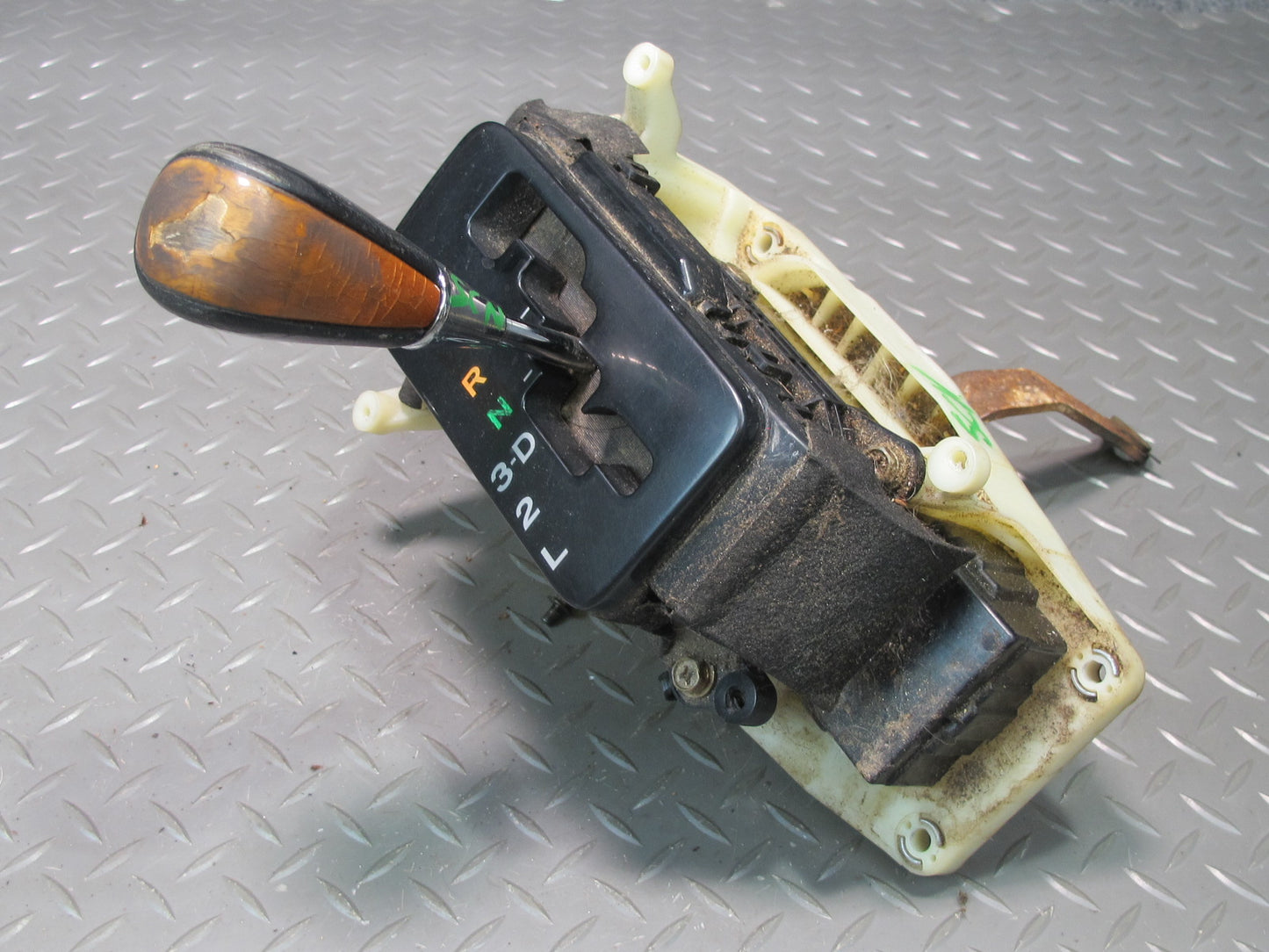 98-00 Lexus JZZ31L SC400 SC300 A/T Gear Shifter w Shifter Knob Assembly OEM