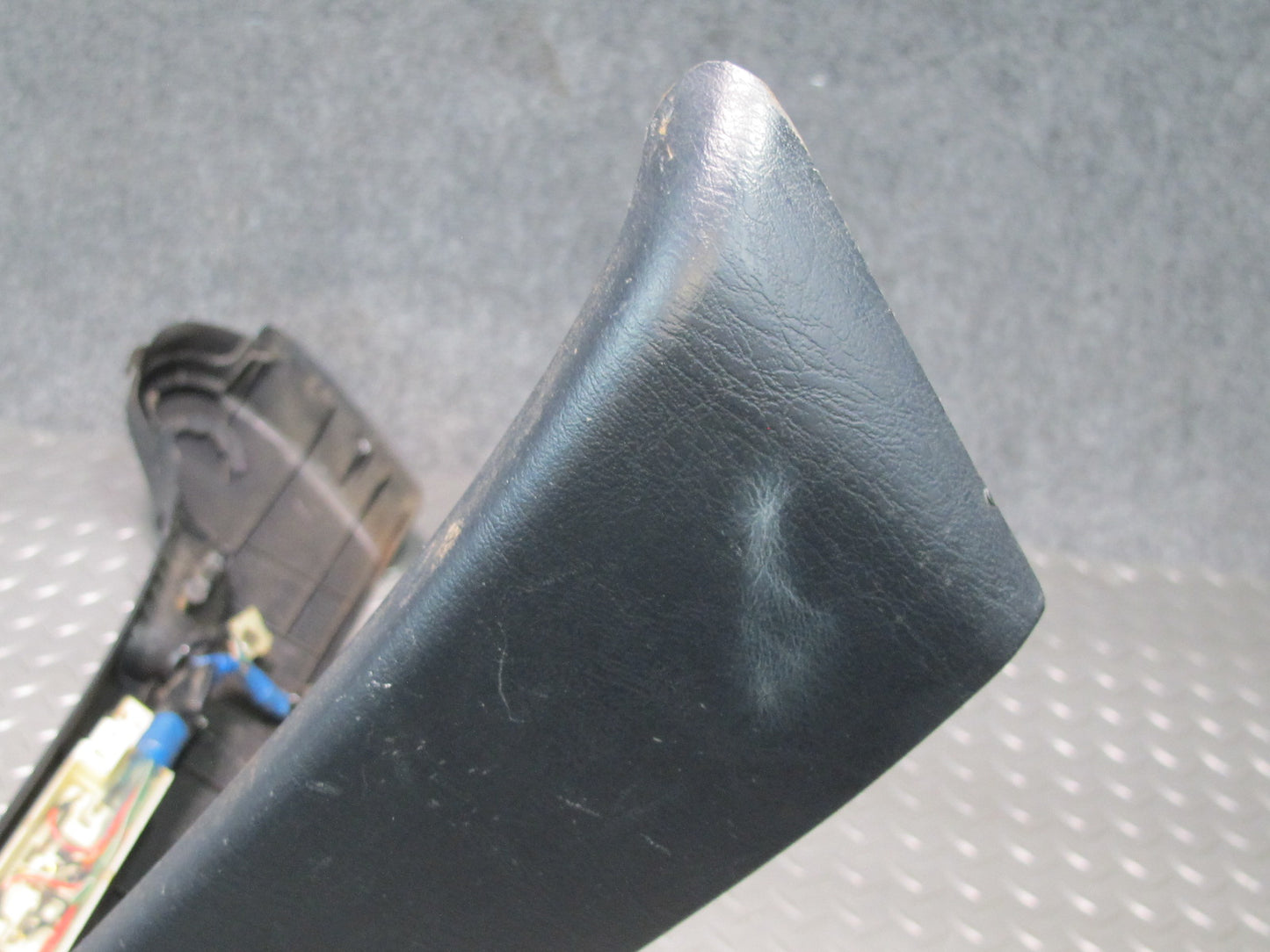 95-00 Lexus JZZ31L SC400 SC300 Front Right Seat Lower Trim w Switches Black OEM