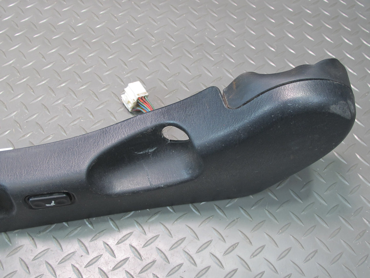 95-00 Lexus JZZ31L SC400 SC300 Front Left Seat Lower Trim w Switches Black OEM