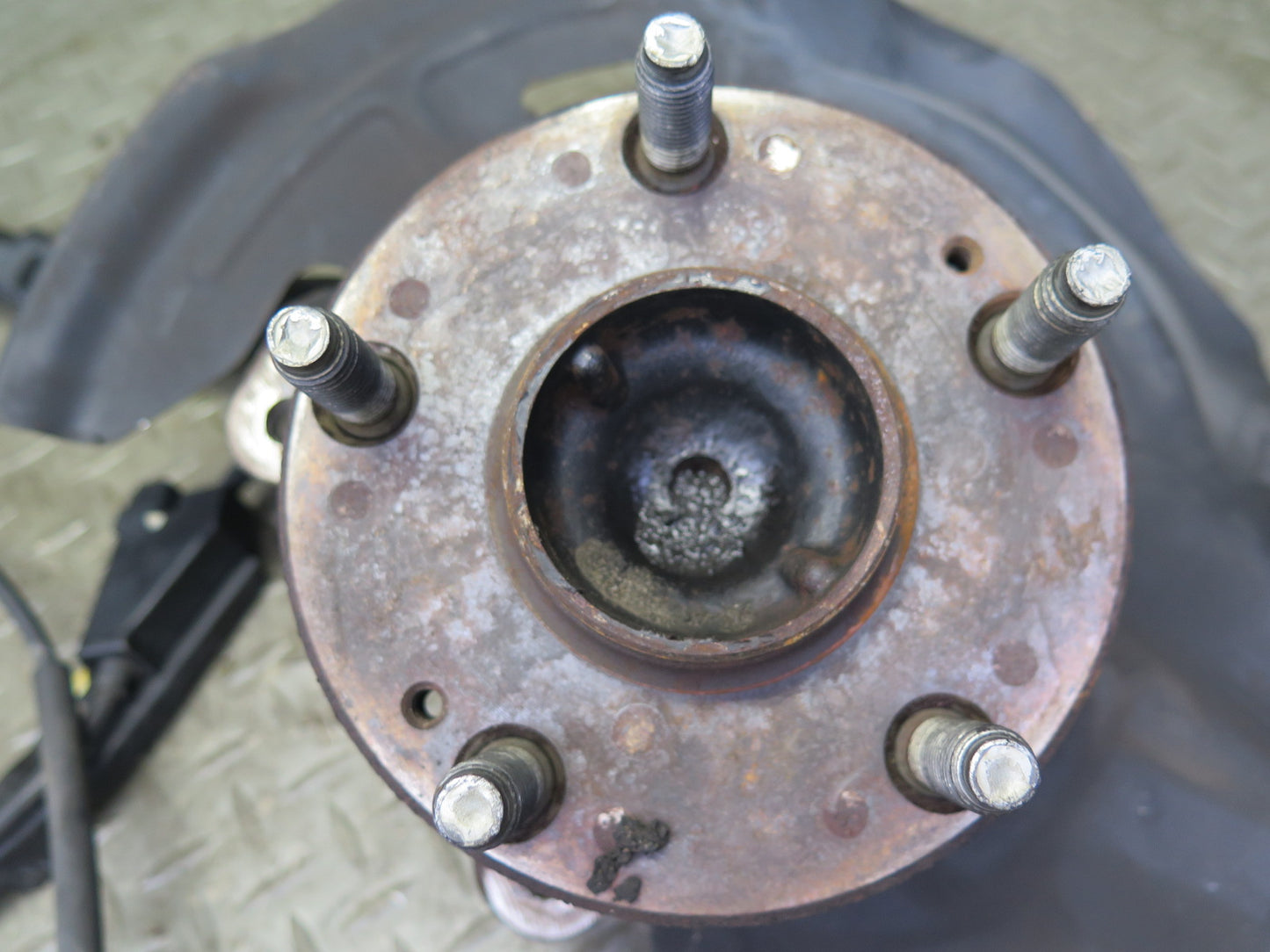 98-00 Lexus UCF20L LS400 Front Right Spindle Knuckle Wheel Hub Bearing 102K OEM