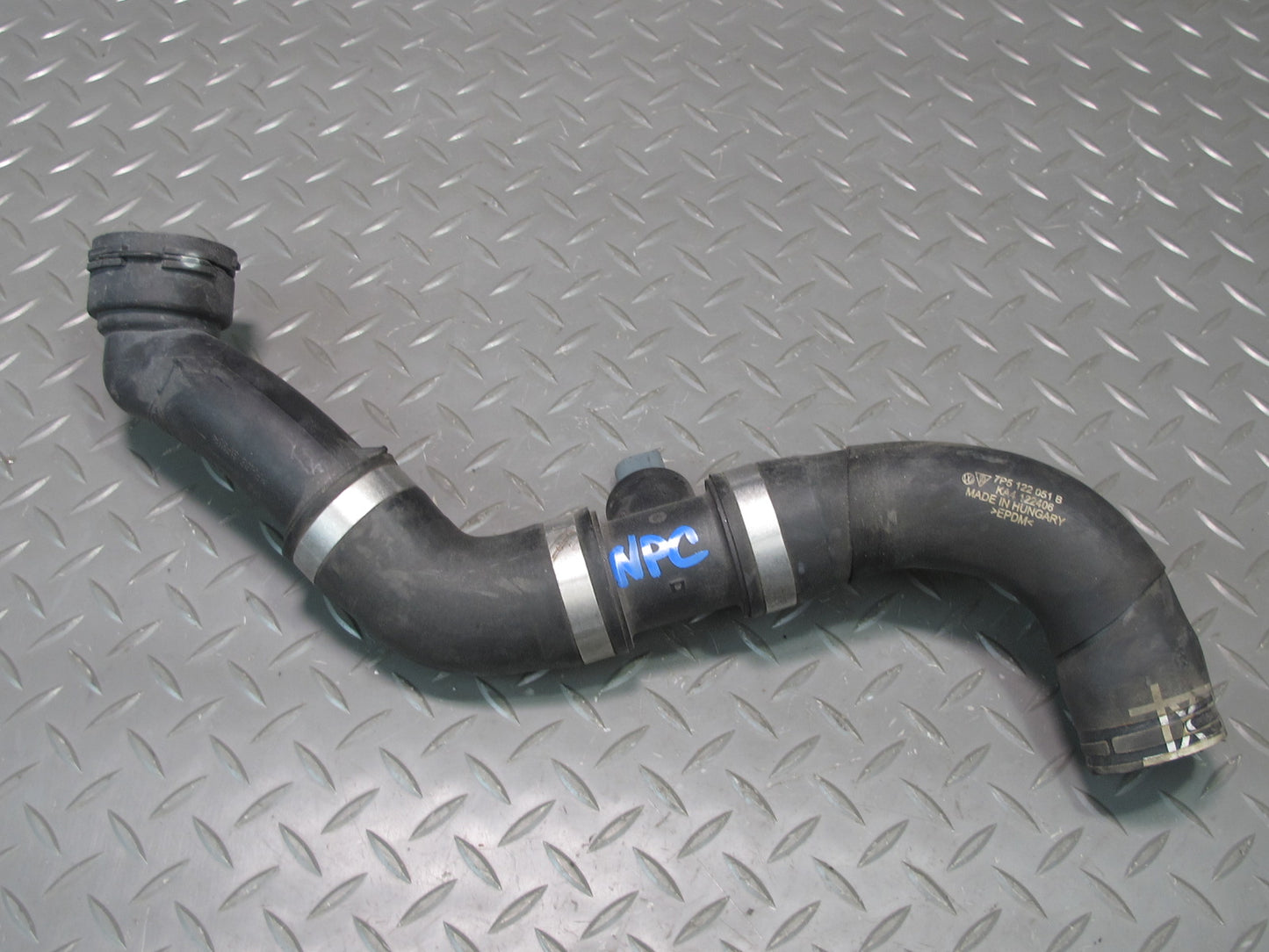 2011-2018 Porsche Cayenne 958 4.8L Lower Upper Radiator Coolant Hose Pipe Set