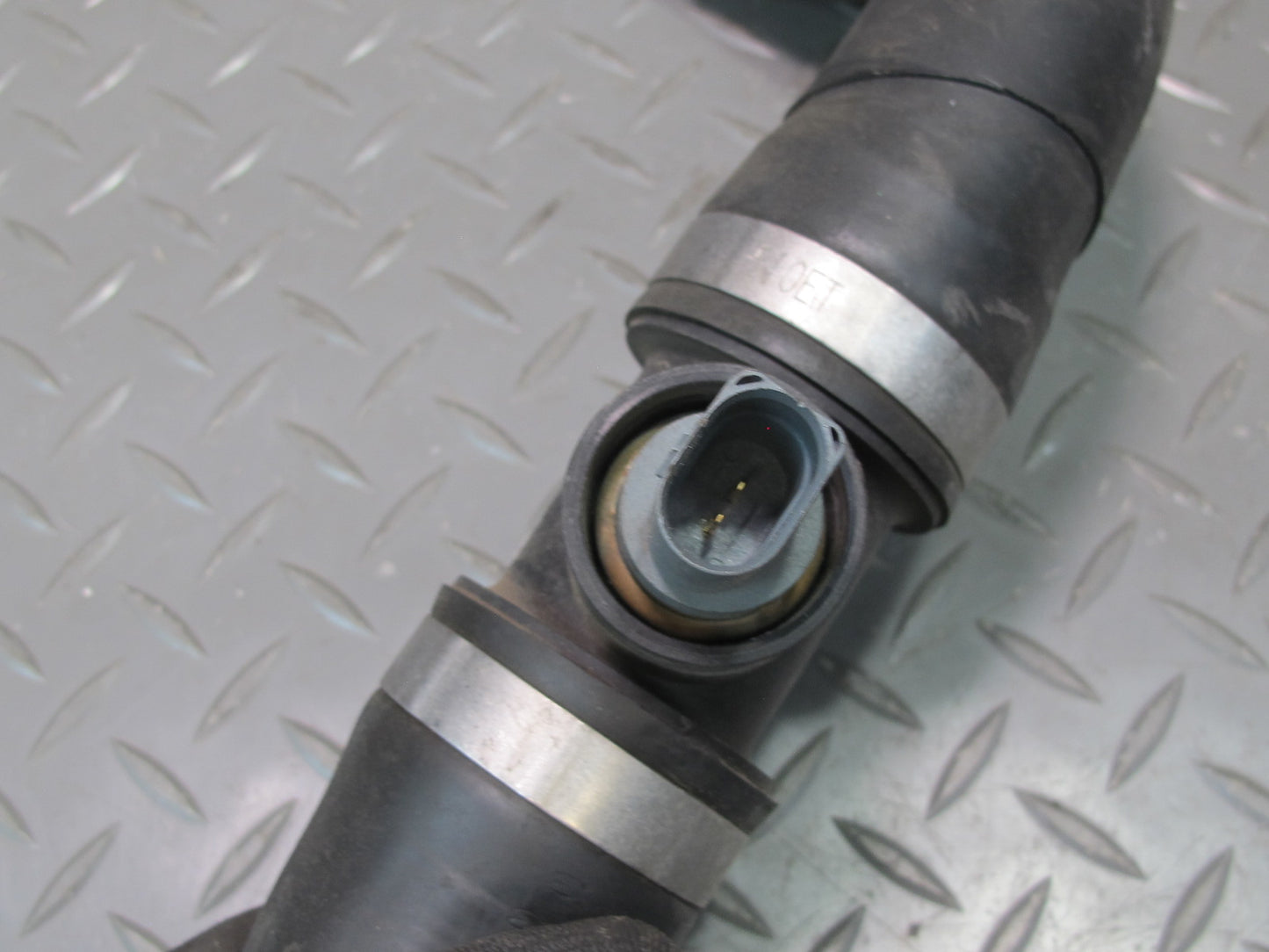 2011-2018 Porsche Cayenne 958 4.8L Lower Upper Radiator Coolant Hose Pipe Set