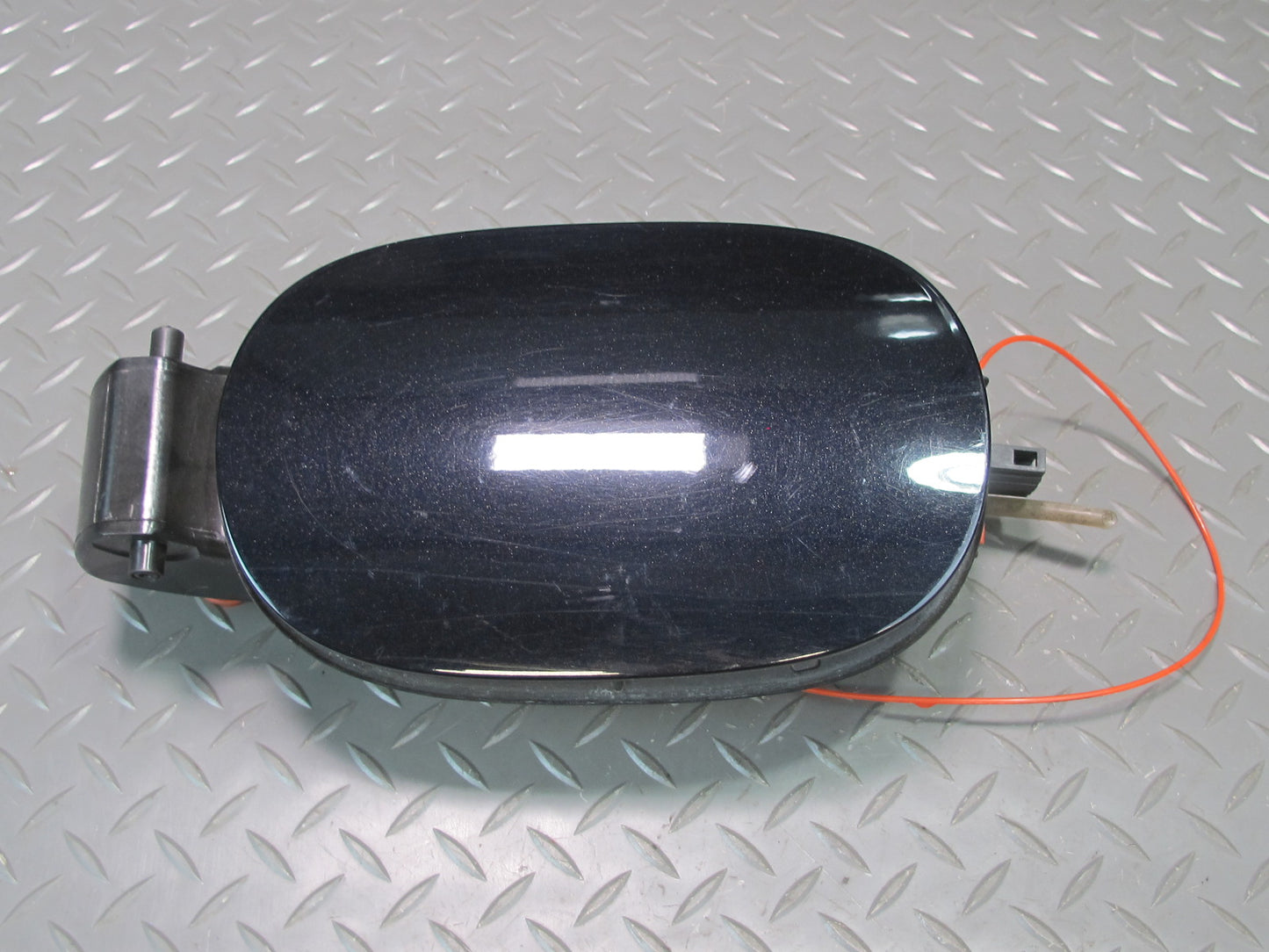 2011-2018 Porsche Cayenne 958 Fuel Gas Tank Filler Door Lid Cover Black