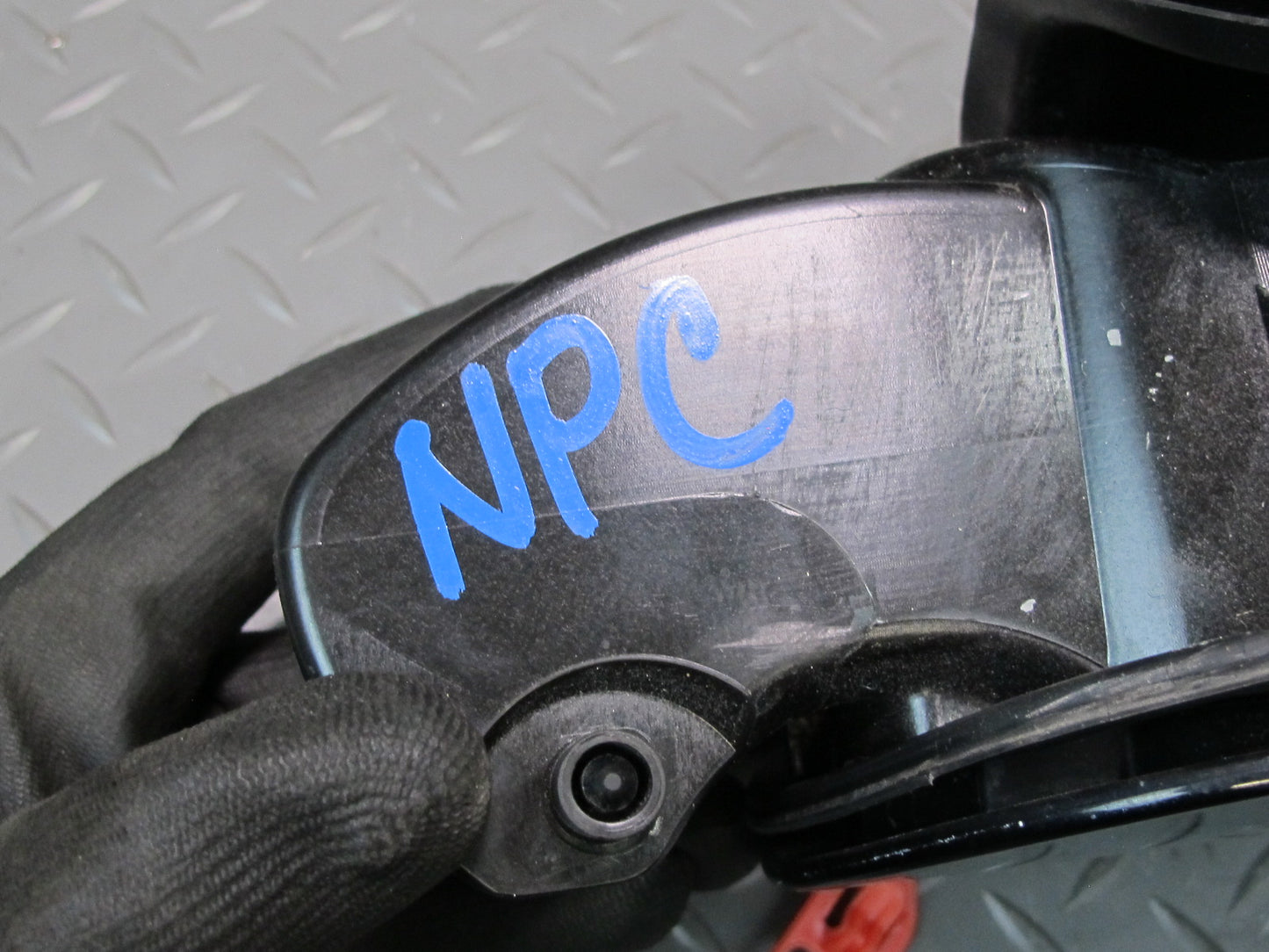 2011-2018 Porsche Cayenne 958 Fuel Gas Tank Filler Door Lid Cover Black