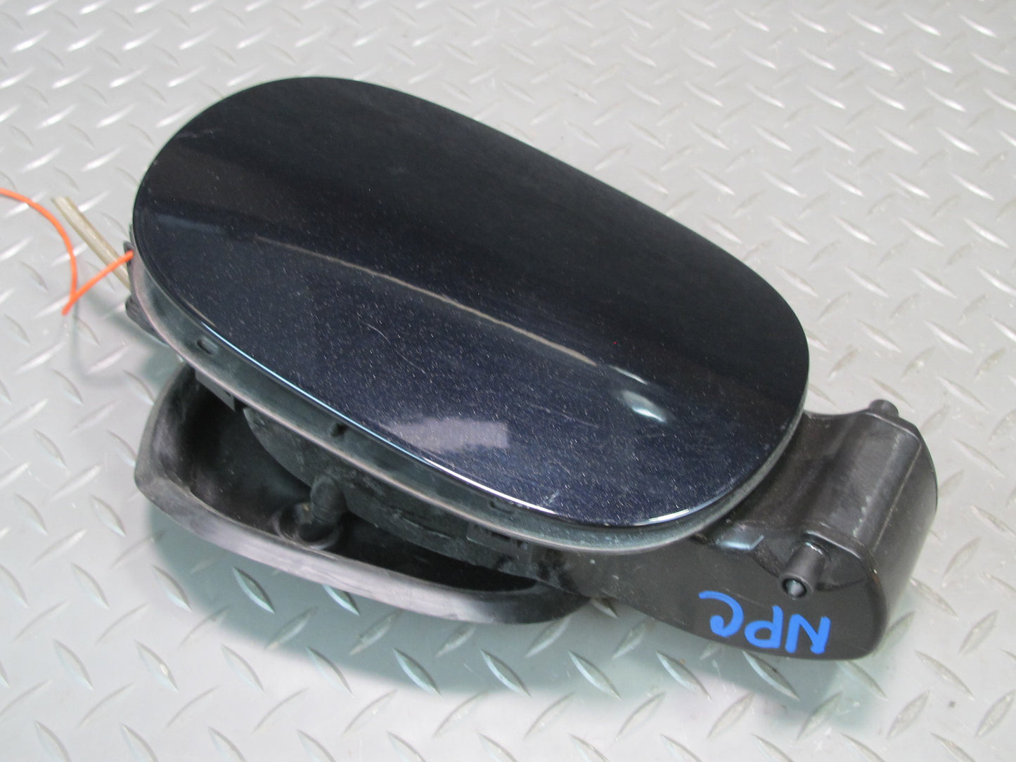 2011-2018 Porsche Cayenne 958 Fuel Gas Tank Filler Door Lid Cover Black