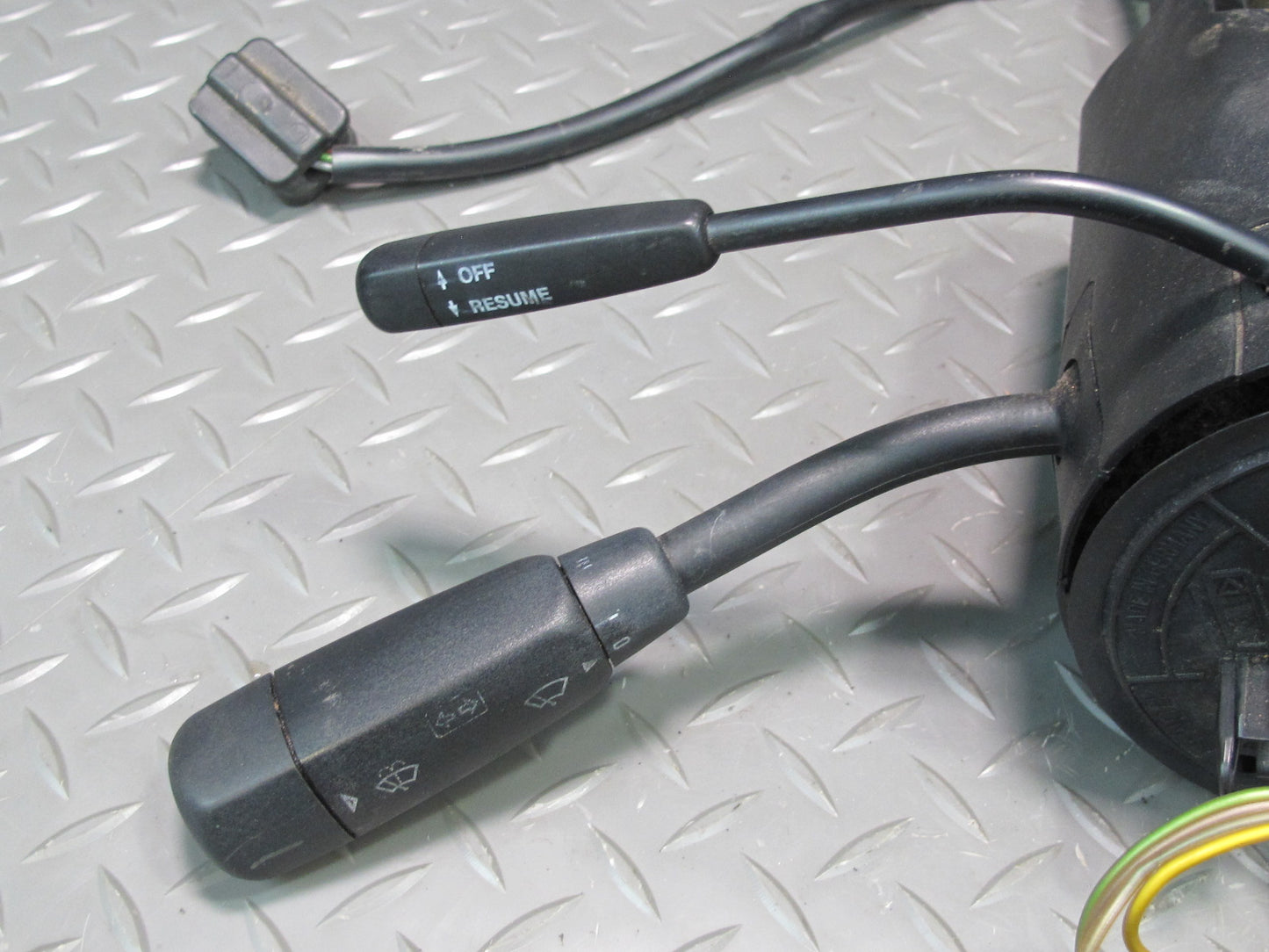 94-95 Mercedes 300D W124 Steering Column & Cover w Turn Wiper Cruise Switch OEM