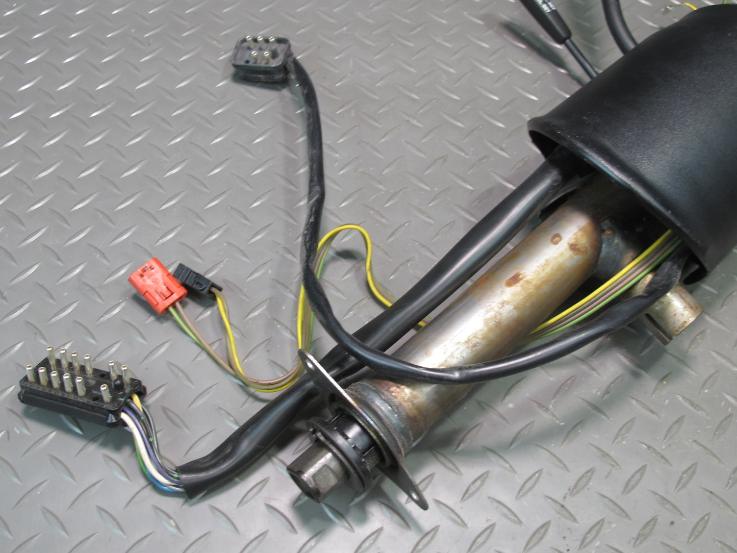 94-95 Mercedes 300D W124 Steering Column & Cover w Turn Wiper Cruise Switch OEM