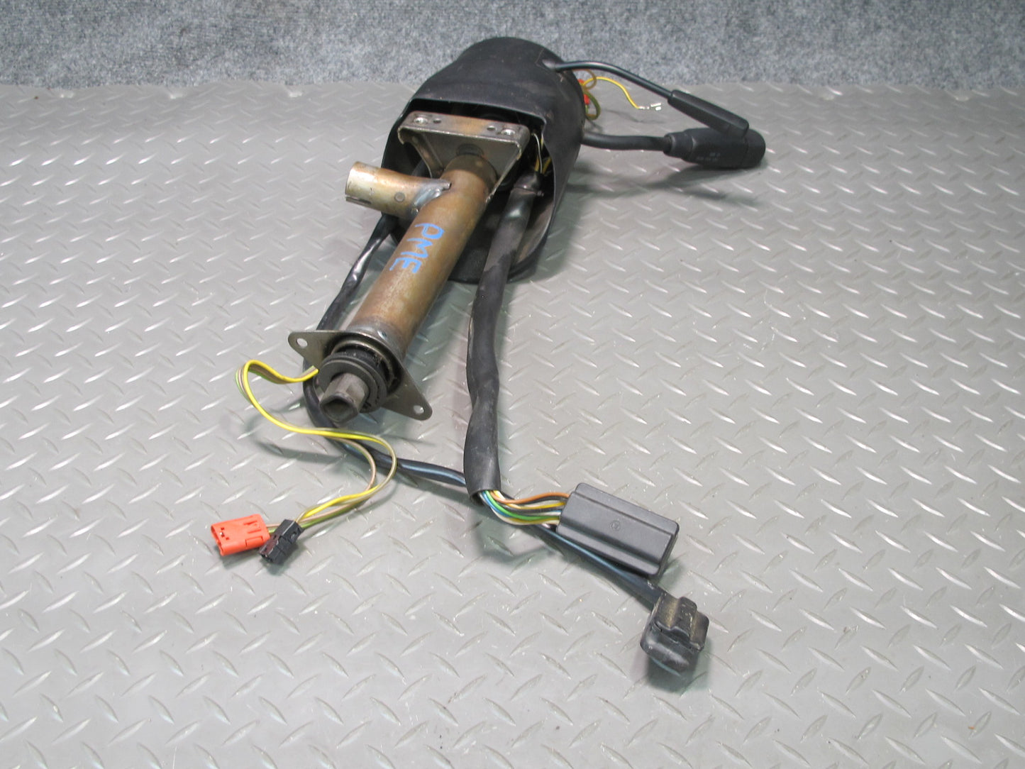 94-95 Mercedes 300D W124 Steering Column & Cover w Turn Wiper Cruise Switch OEM