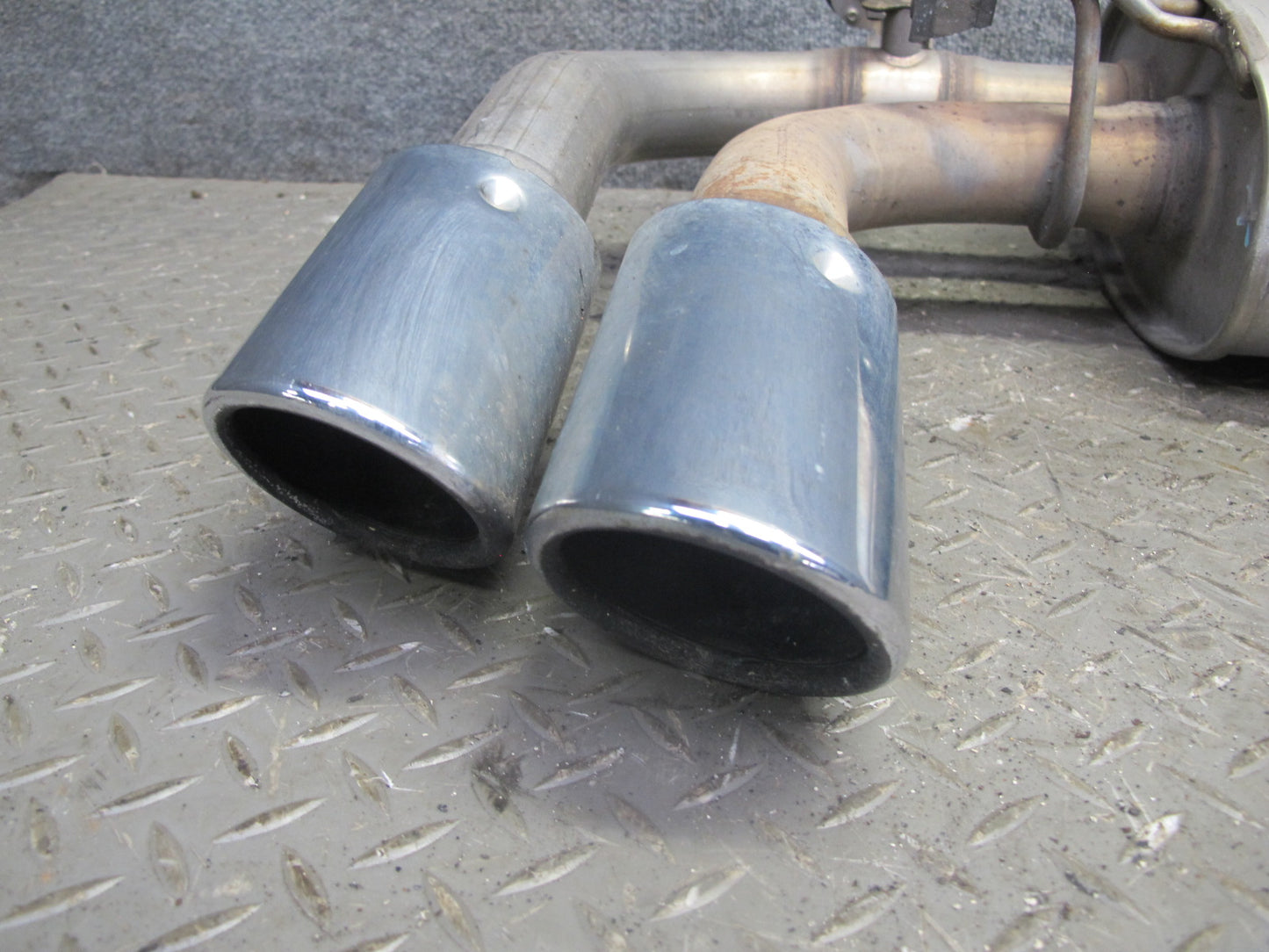 13-17 BMW F25 X3 28ix 2.0L Rear Exhaust Muffler w Tips 81K Miles 7629636 OEM