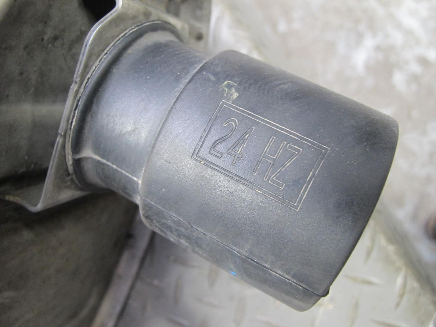 13-17 BMW F25 X3 28ix 2.0L Rear Exhaust Muffler w Tips 81K Miles 7629636 OEM
