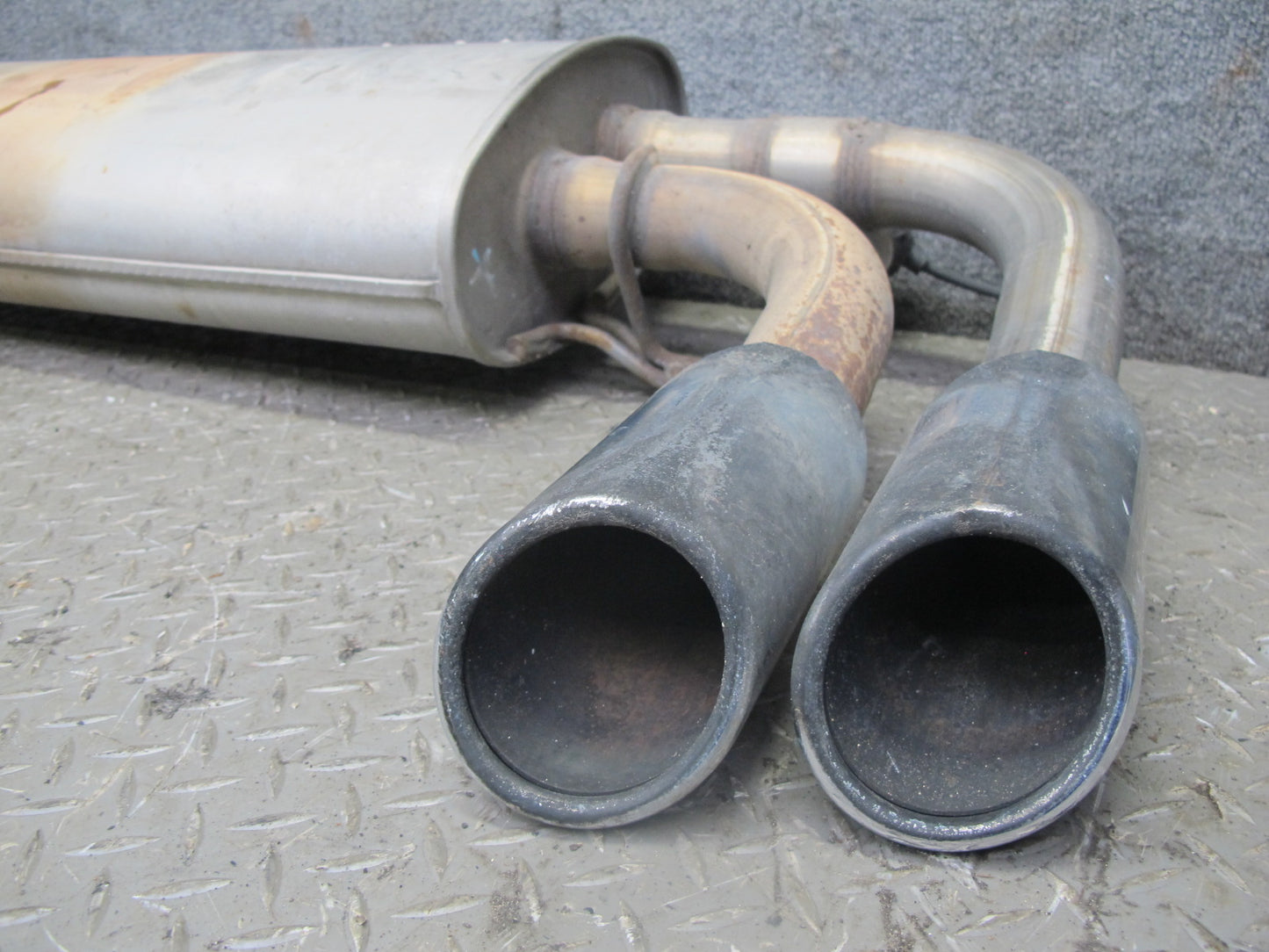 13-17 BMW F25 X3 28ix 2.0L Rear Exhaust Muffler w Tips 81K Miles 7629636 OEM