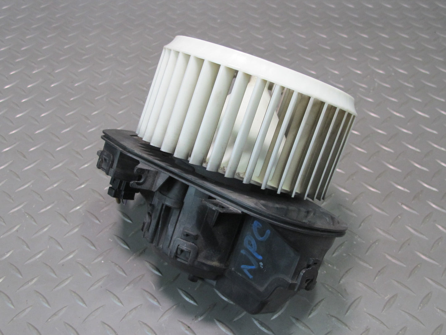 2011-2018 Porsche Cayenne 958 A/C Heater Climate Blower Motor Fan