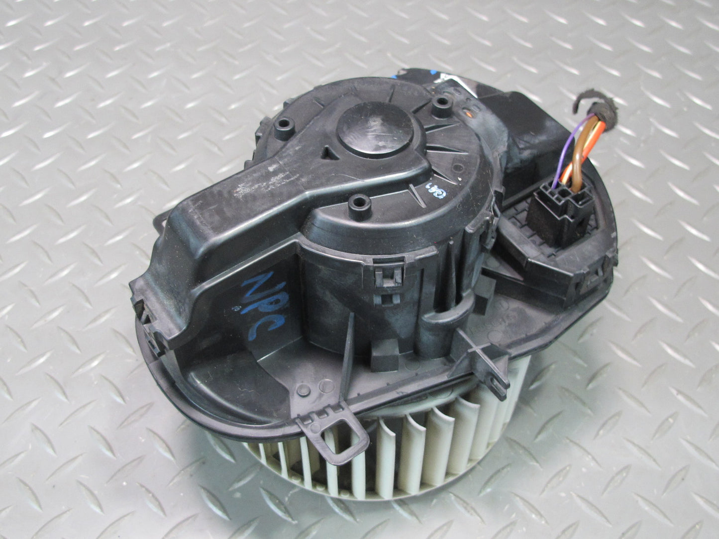 2011-2018 Porsche Cayenne 958 A/C Heater Climate Blower Motor Fan