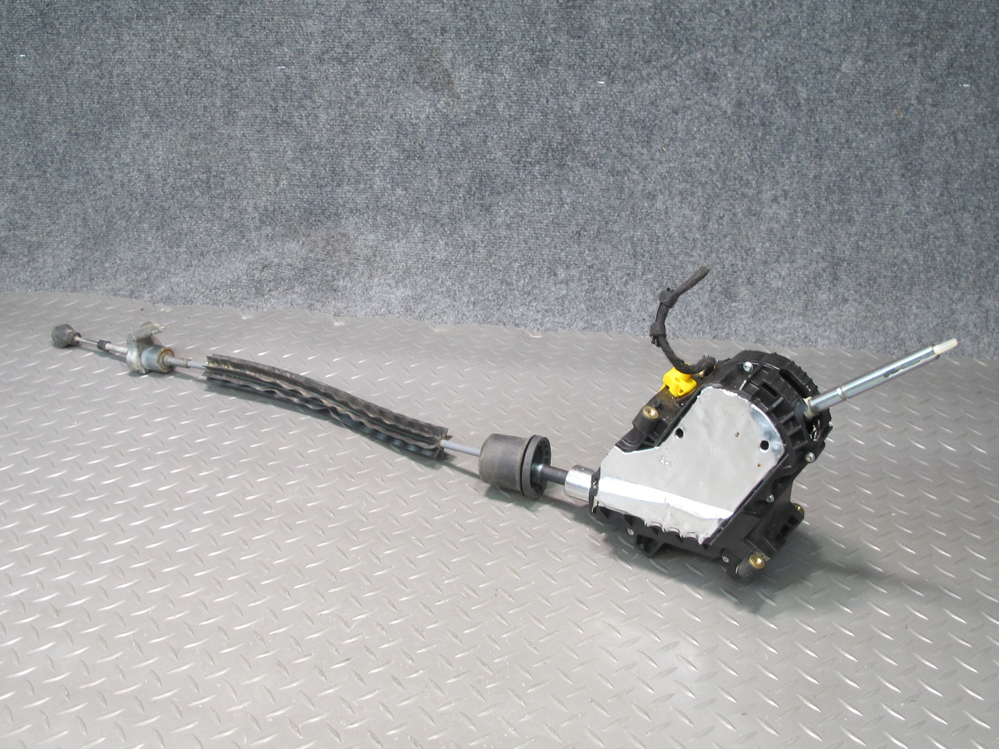 2011-2018 Porsche Cayenne 958 Automatic Transmission Floor Gear Shifter W/ Cable