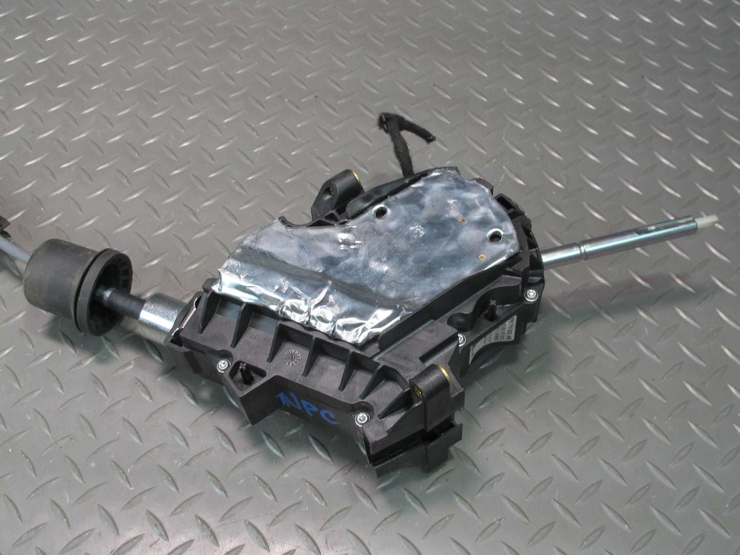 2011-2018 Porsche Cayenne 958 Automatic Transmission Floor Gear Shifter W/ Cable