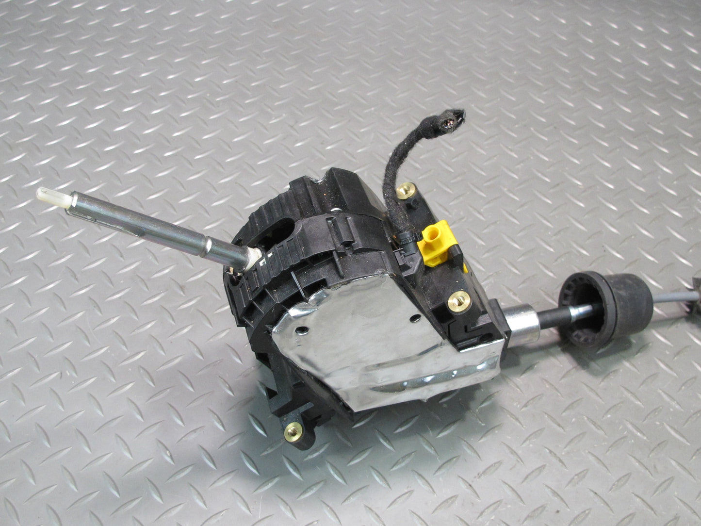 2011-2018 Porsche Cayenne 958 Automatic Transmission Floor Gear Shifter W/ Cable