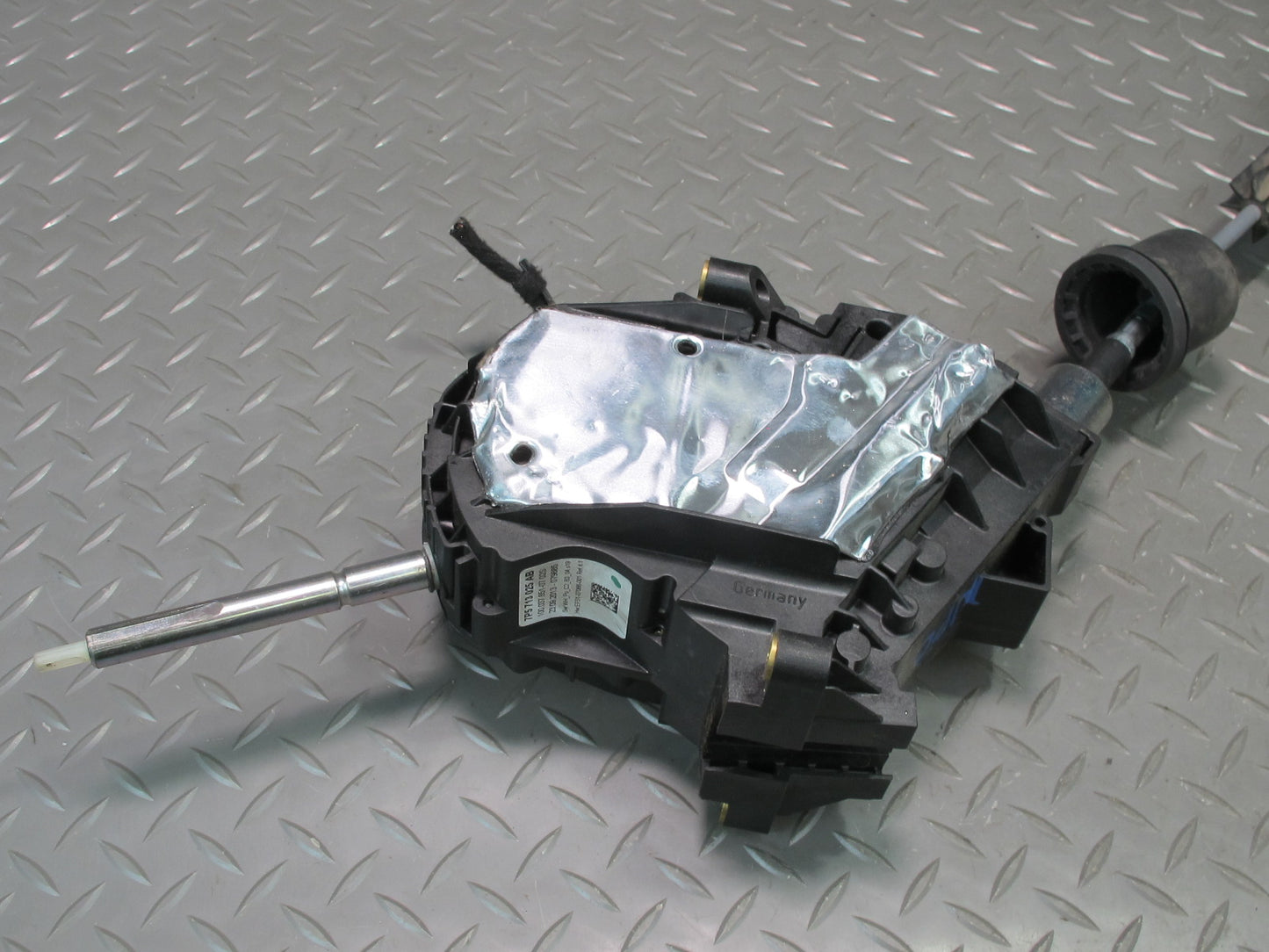 2011-2018 Porsche Cayenne 958 Automatic Transmission Floor Gear Shifter W/ Cable