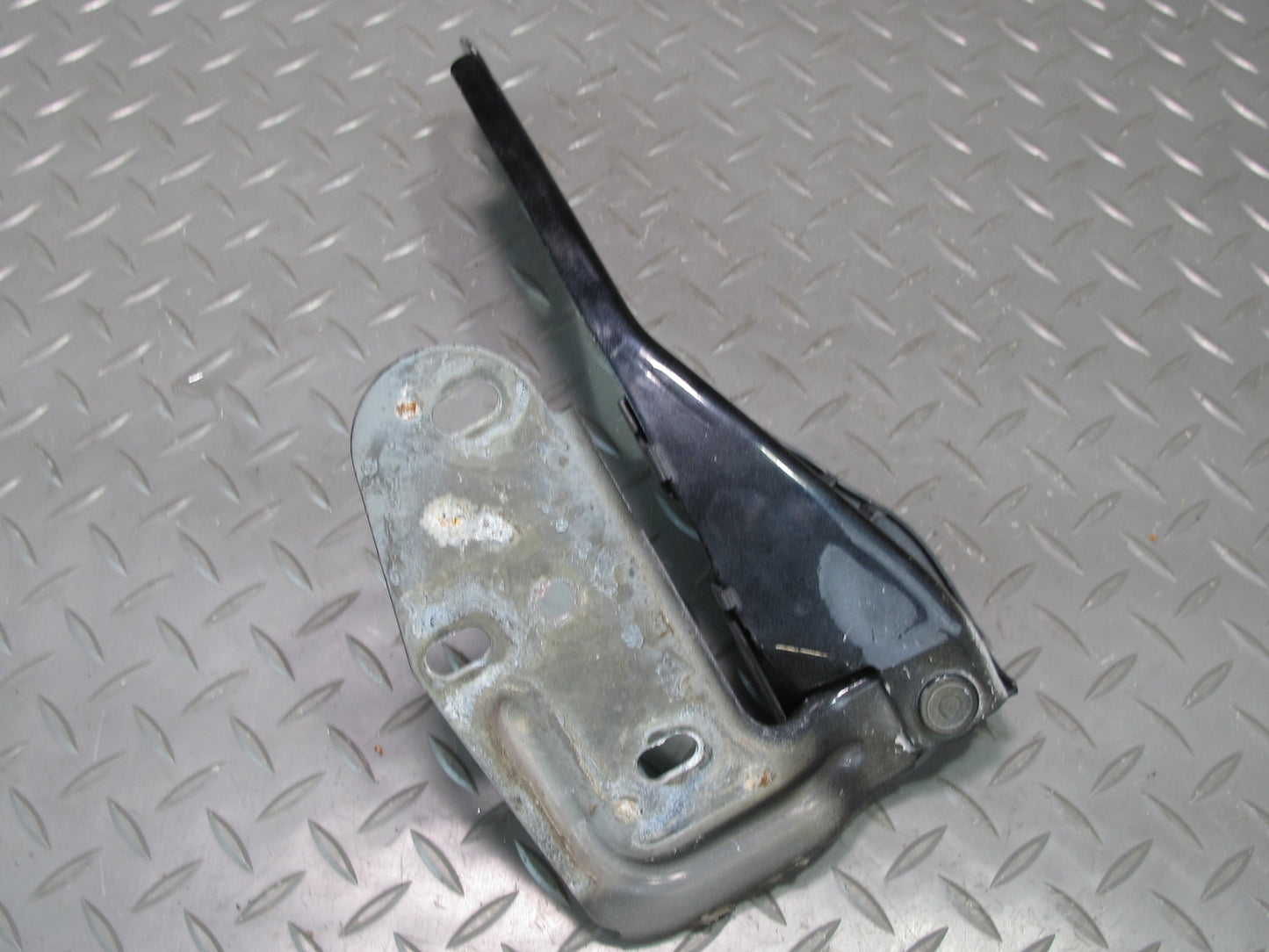 2011-2014 Porsche Cayenne 958 Front Left & Right Hood Hinge Set of 2