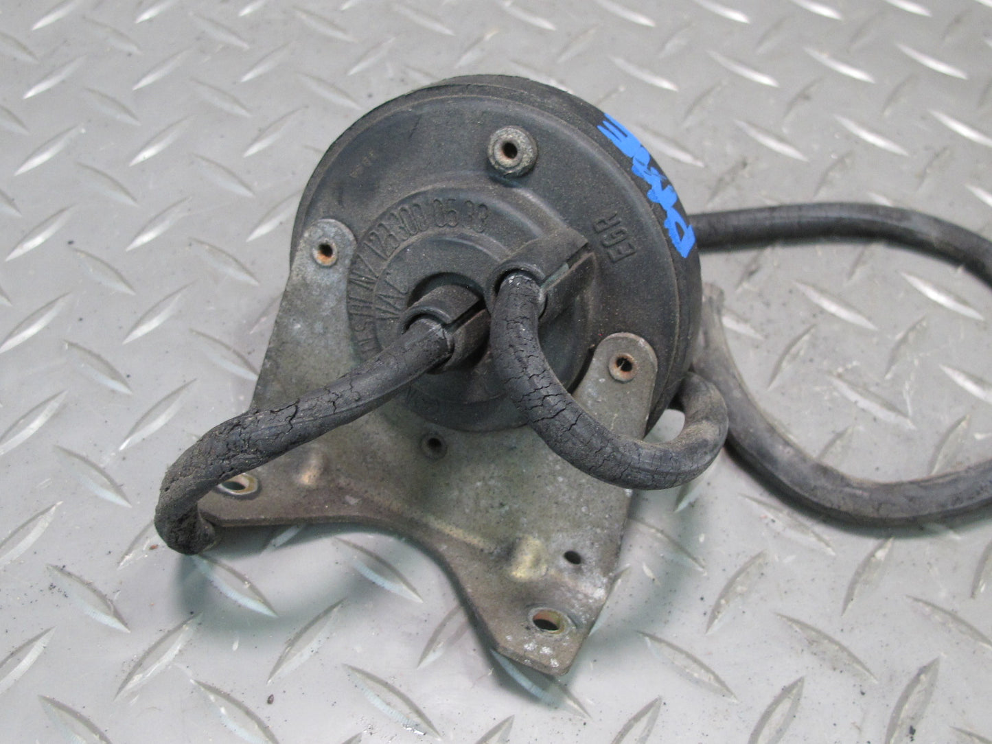 93-95 Mercedes W124 300D OM606 Set of 3 Vacuum Solenoid Valve & Converter OEM