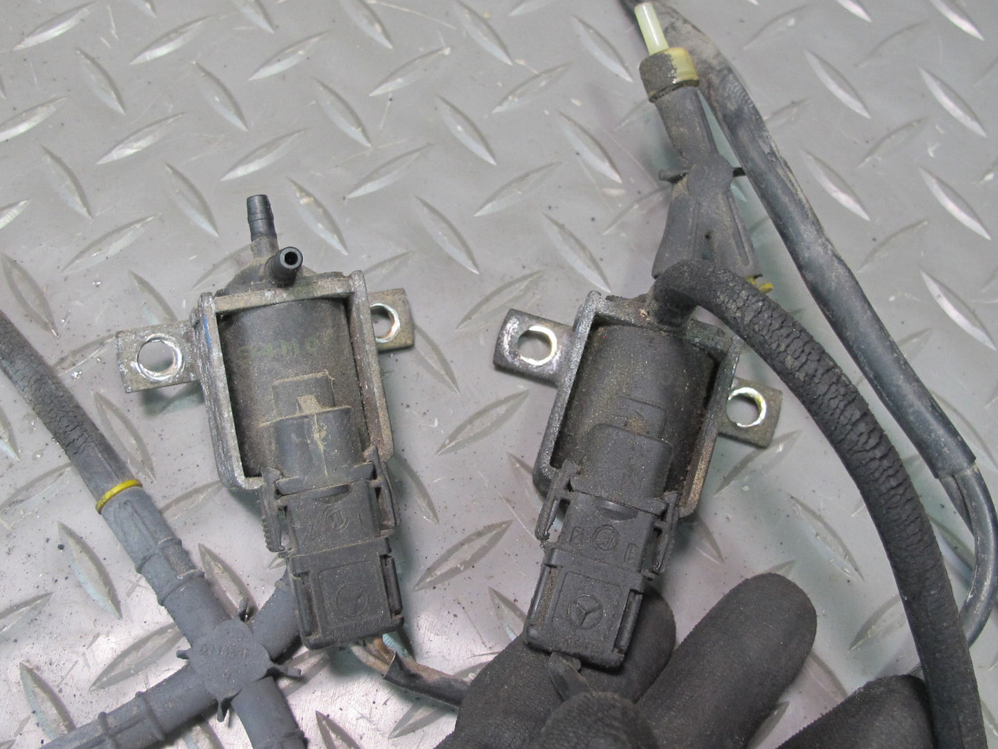 93-95 Mercedes W124 300D OM606 Set of 3 Vacuum Solenoid Valve & Converter OEM