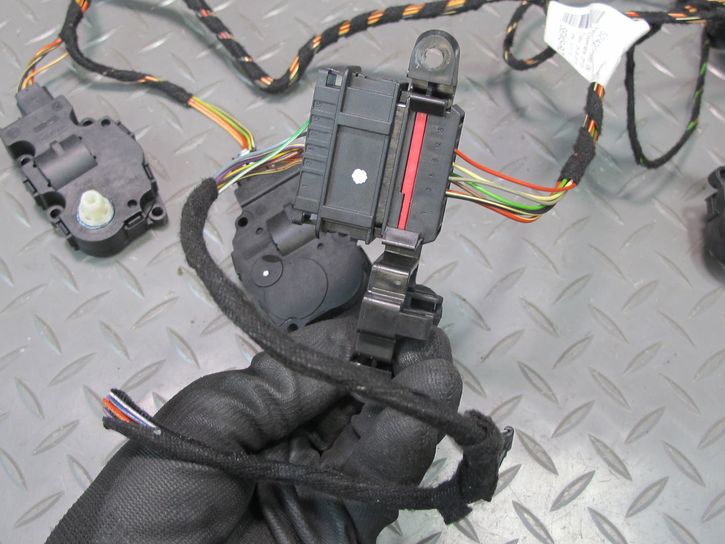 2011-2018 Porsche Cayenne 958 A/C Hvac Heater Flap Motor Actuator W/ Wire