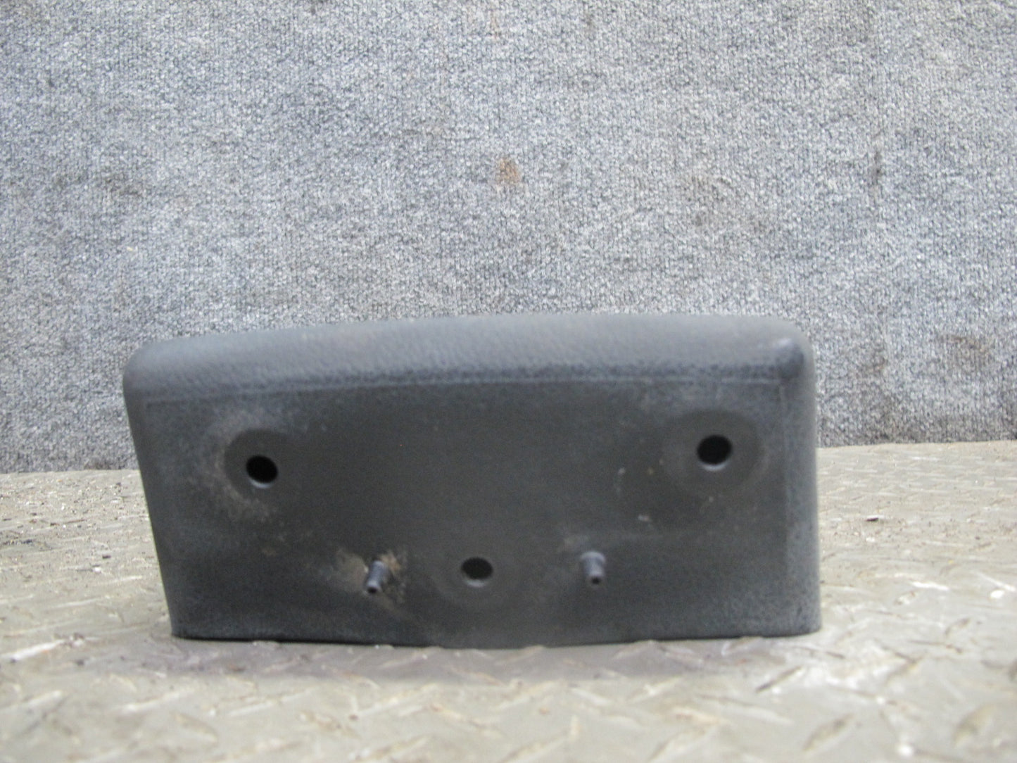 2003-2009 Hummer H2 Front Left Driver Side Bumper Extension END Cap Cover