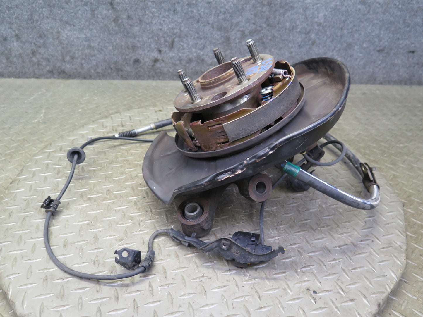 98-00 Lexus UCF20L LS400 Rear Right Spindle Knuckle Wheel Hub Bearing 102K OEM