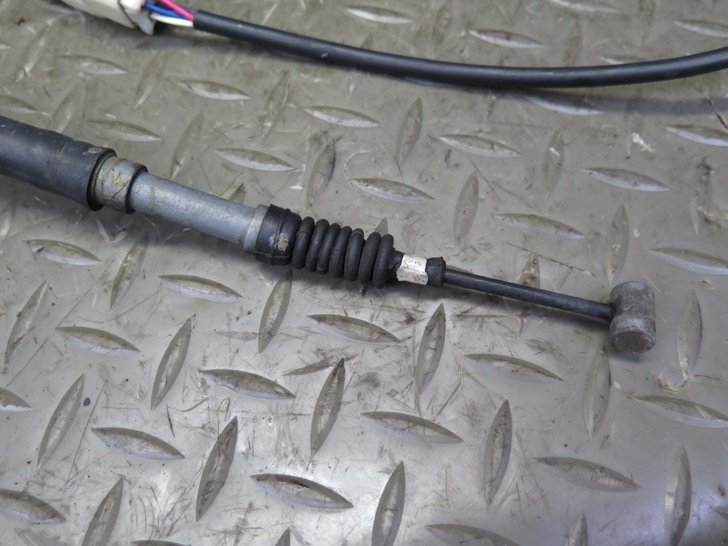 98-00 Lexus UCF20L LS400 Rear Right Spindle Knuckle Wheel Hub Bearing 102K OEM