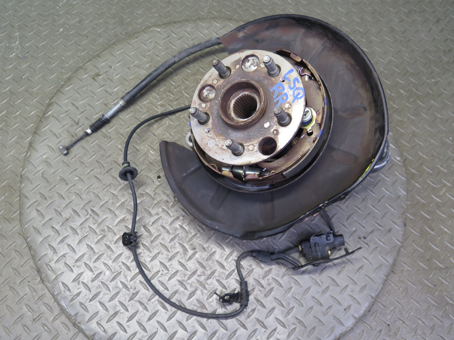 98-00 Lexus UCF20L LS400 Rear Right Spindle Knuckle Wheel Hub Bearing 102K OEM