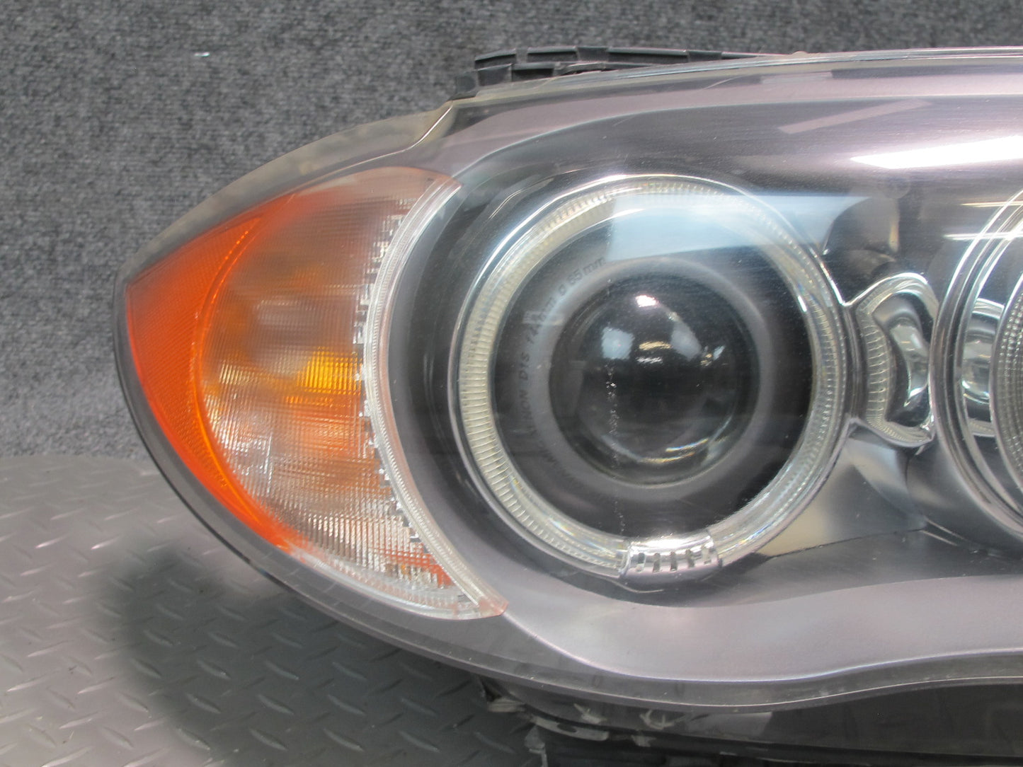 08-11 BMW E82 E88 135i Front Right Adaptive Xenon HID Headlight Lamp 7181286 OEM