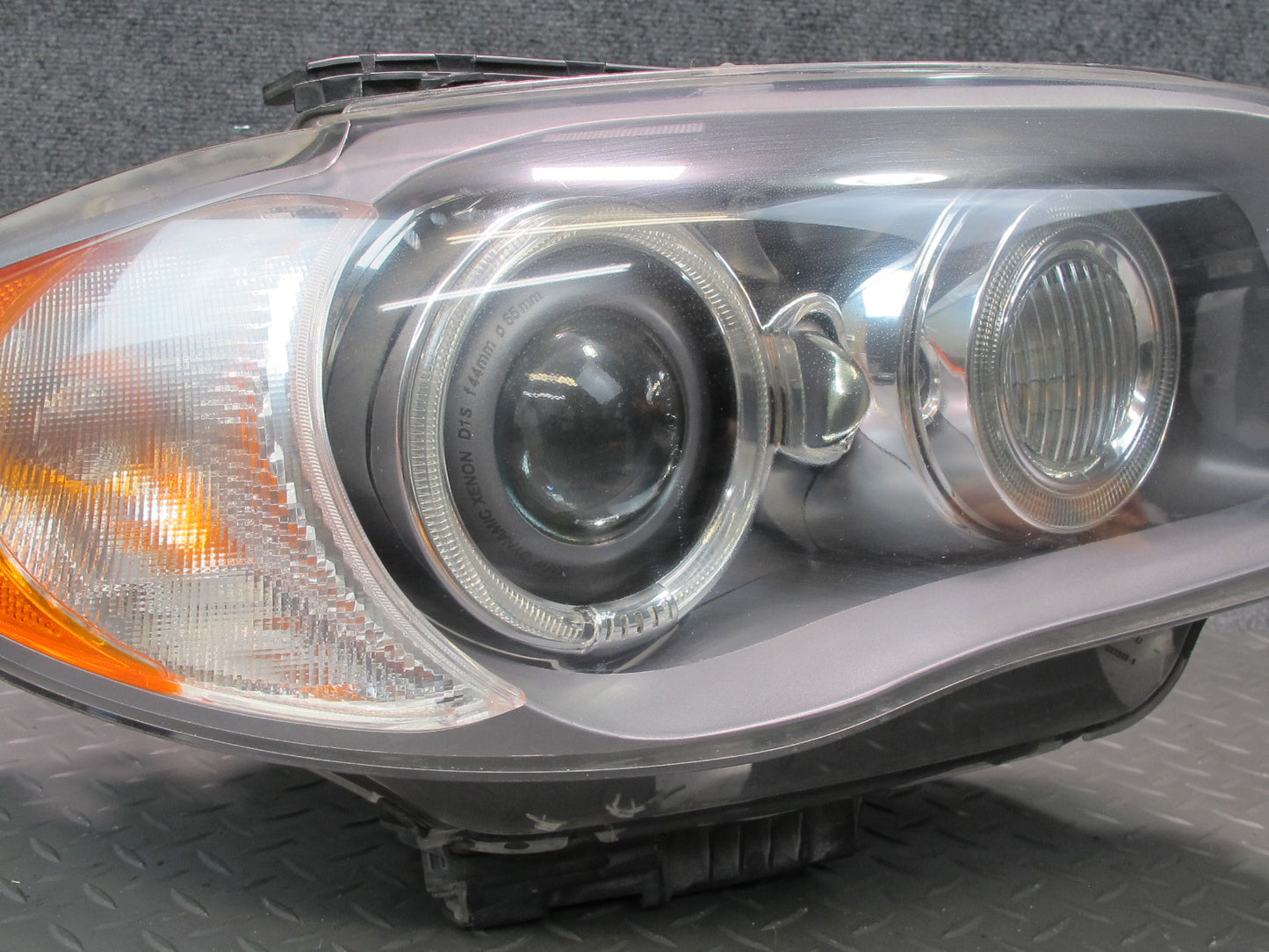 08-11 BMW E82 E88 135i Front Right Adaptive Xenon HID Headlight Lamp 7181286 OEM