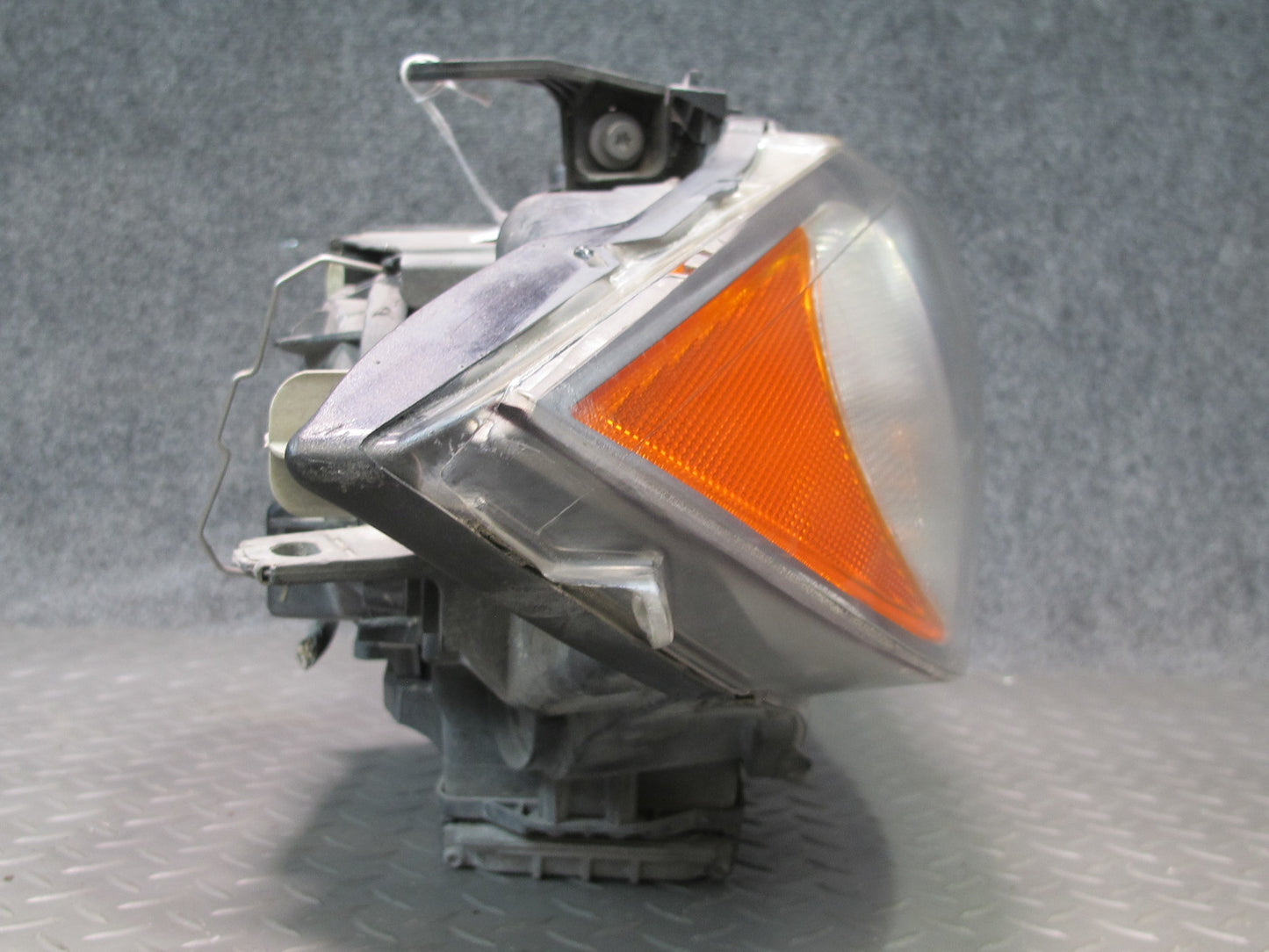 08-11 BMW E82 E88 135i Front Right Adaptive Xenon HID Headlight Lamp 7181286 OEM