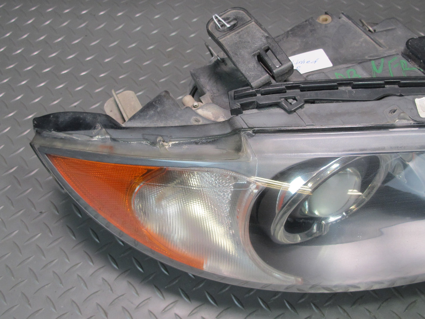 08-11 BMW E82 E88 135i Front Right Adaptive Xenon HID Headlight Lamp 7181286 OEM