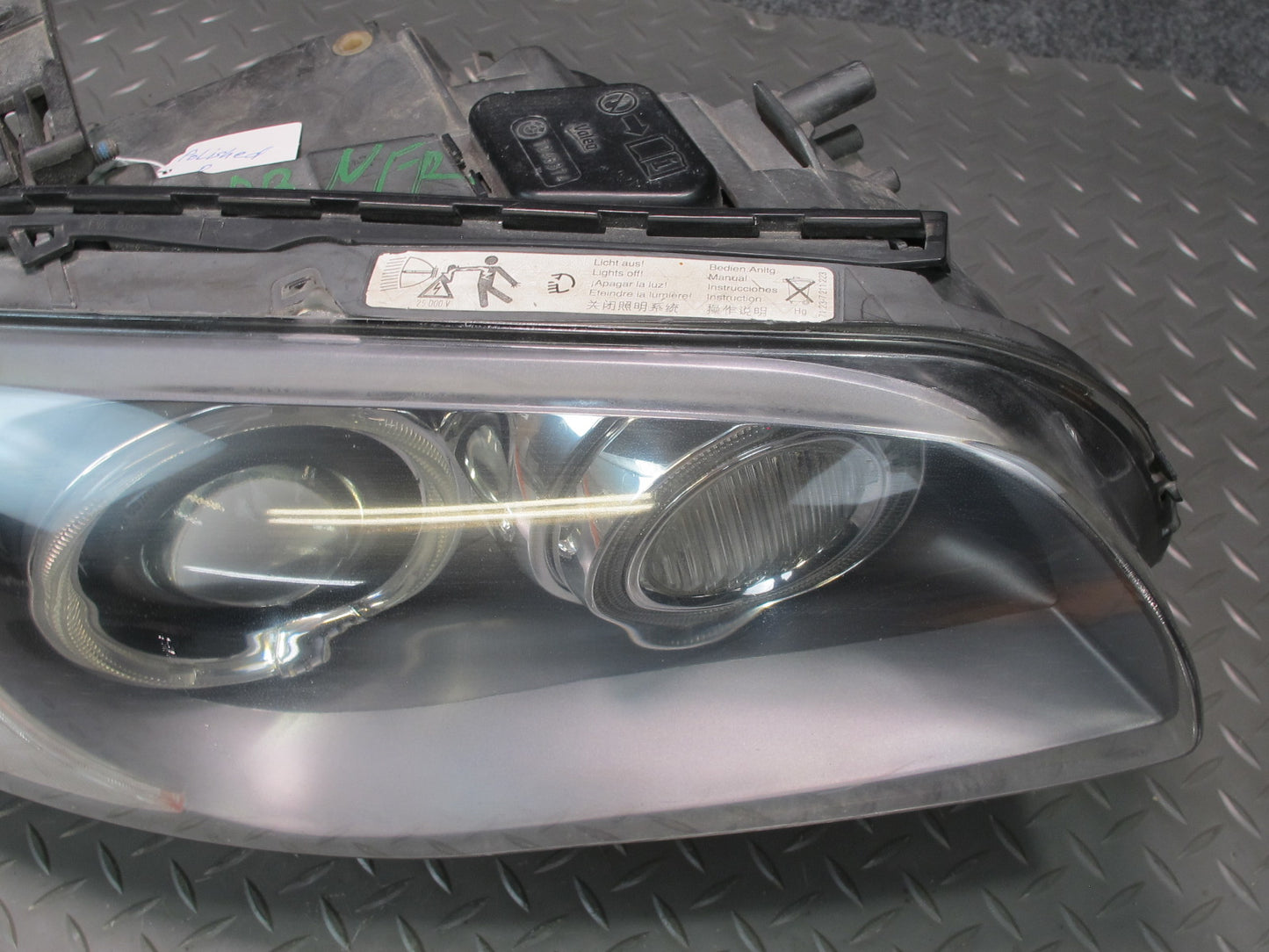 08-11 BMW E82 E88 135i Front Right Adaptive Xenon HID Headlight Lamp 7181286 OEM