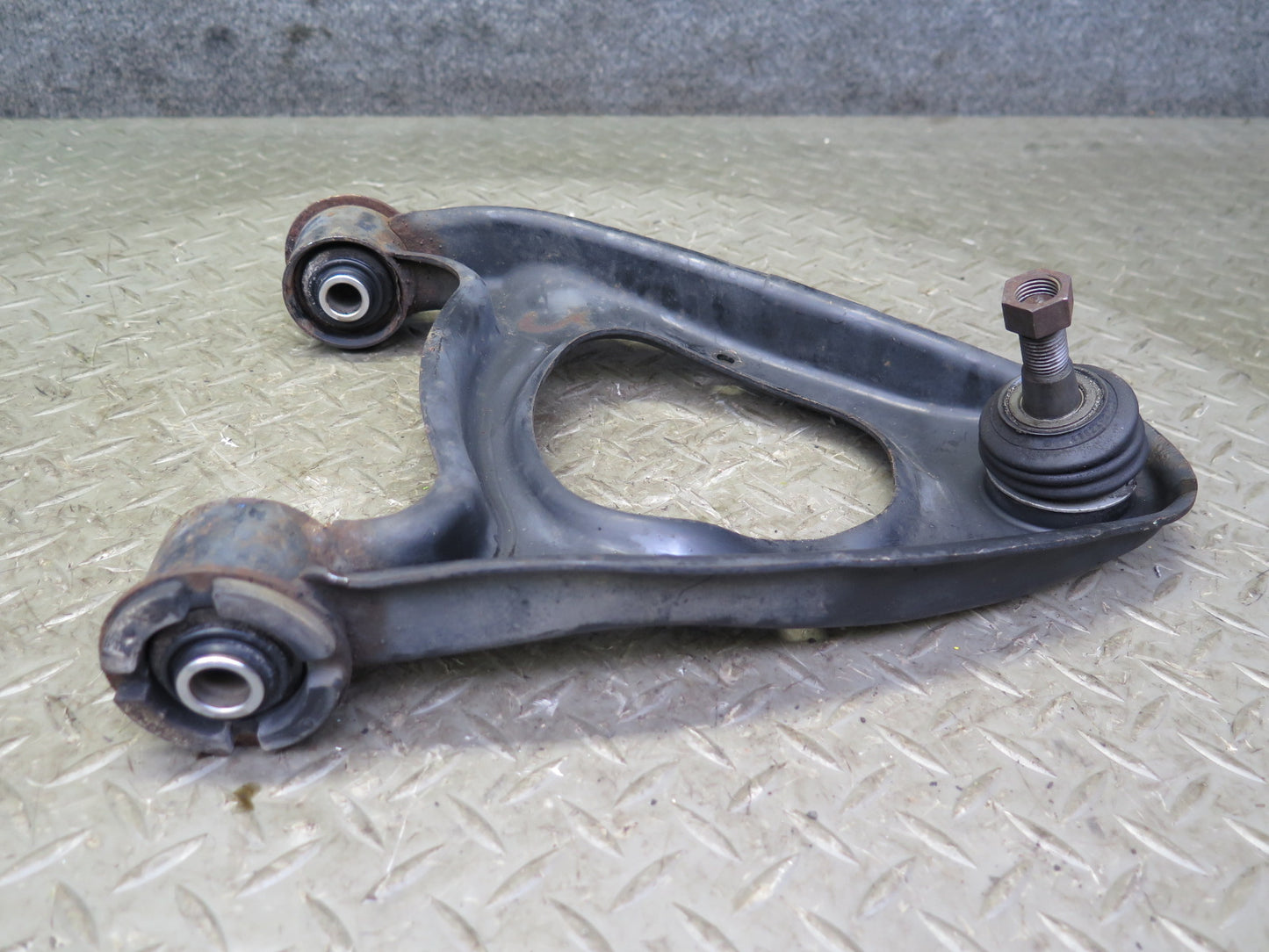 98-00 Lexus UCF20L LS400 Rear Right Upper & Lower Control Arm Set 102K Miles OEM