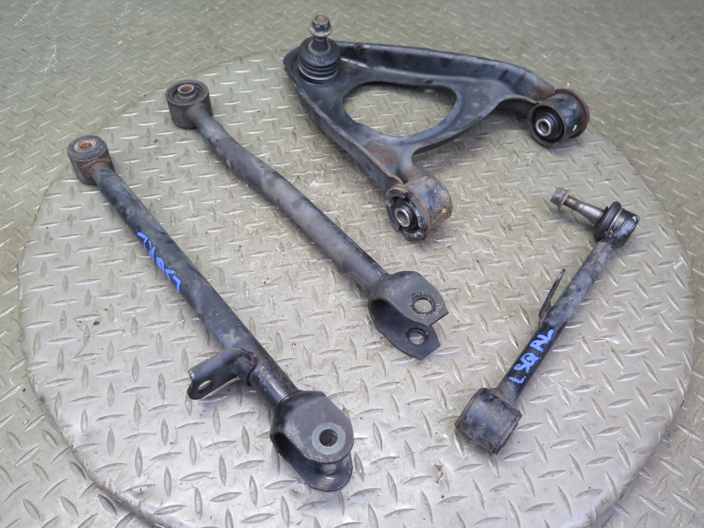 98-00 Lexus UCF20L LS400 Rear Left Upper & Lower Control Arm Set 102K Miles OEM