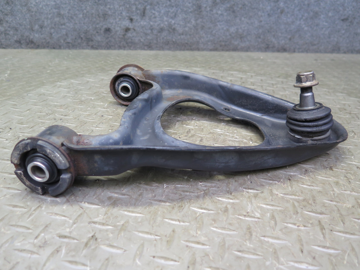 98-00 Lexus UCF20L LS400 Rear Left Upper & Lower Control Arm Set 102K Miles OEM