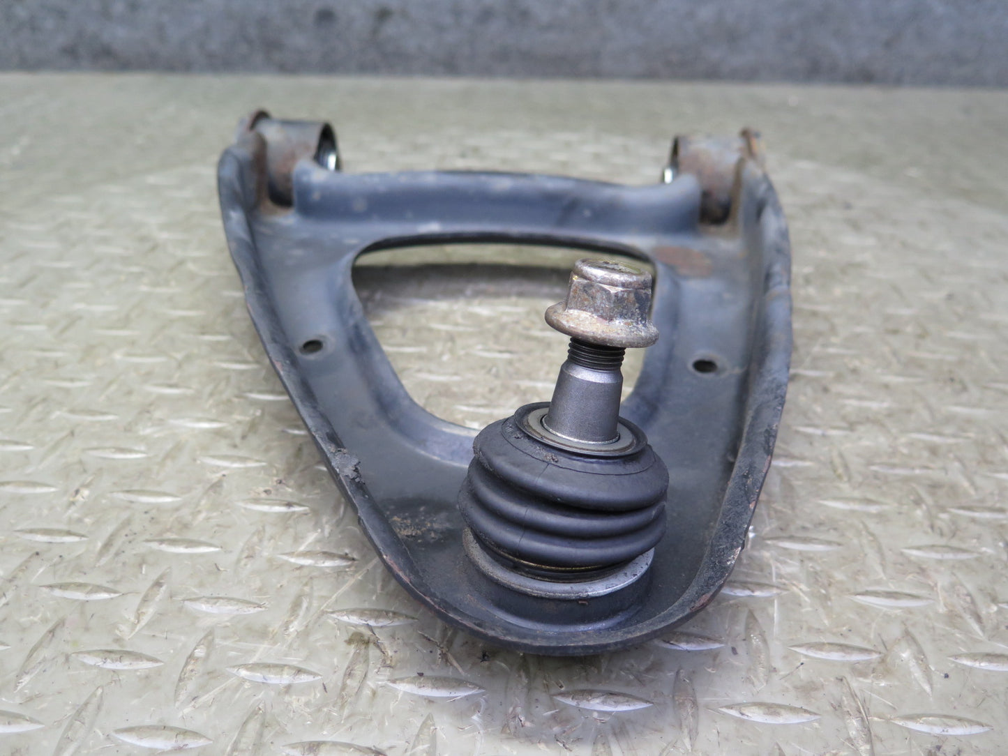 98-00 Lexus UCF20L LS400 Rear Left Upper & Lower Control Arm Set 102K Miles OEM