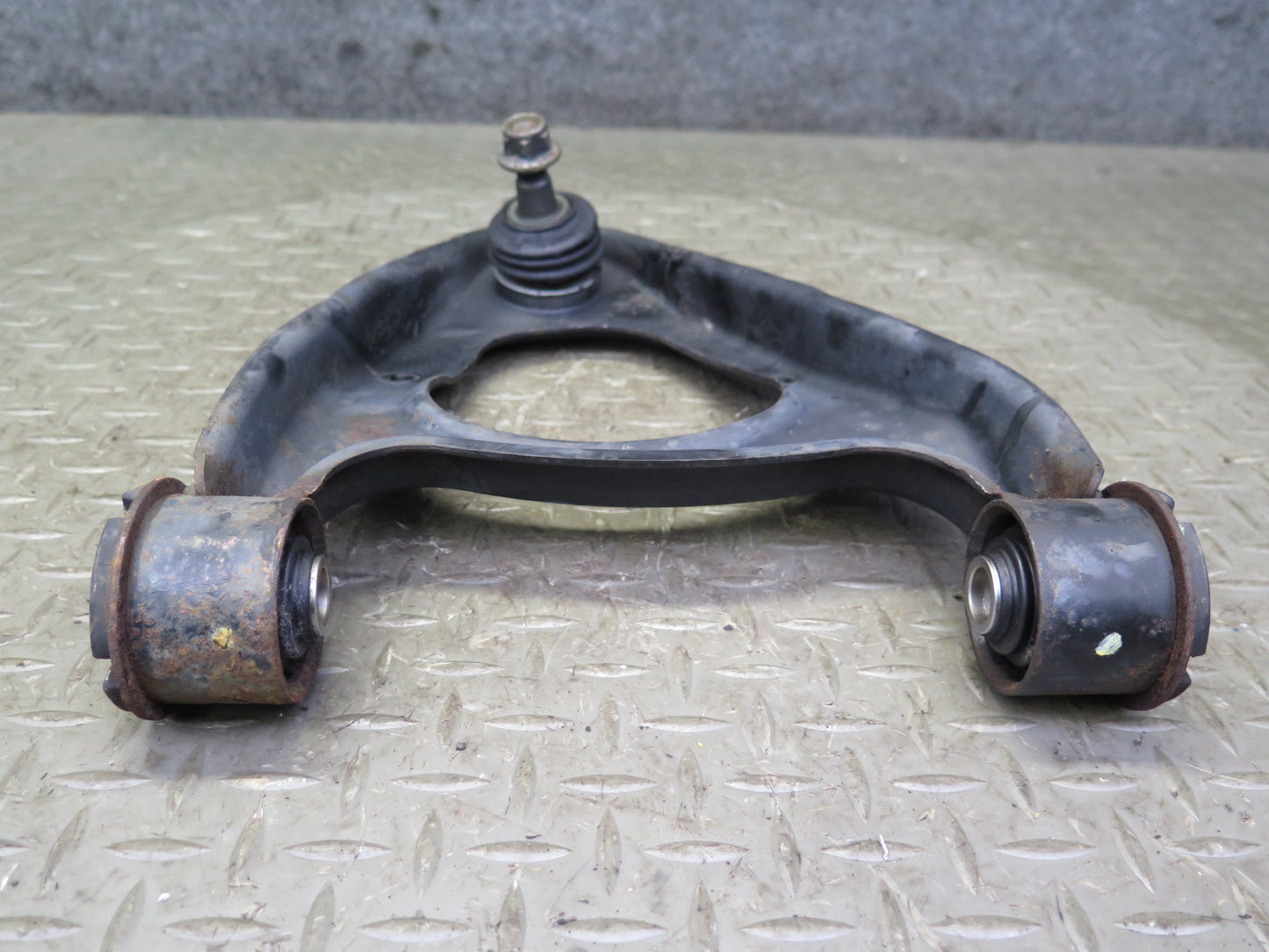 98-00 Lexus UCF20L LS400 Rear Left Upper & Lower Control Arm Set 102K Miles OEM