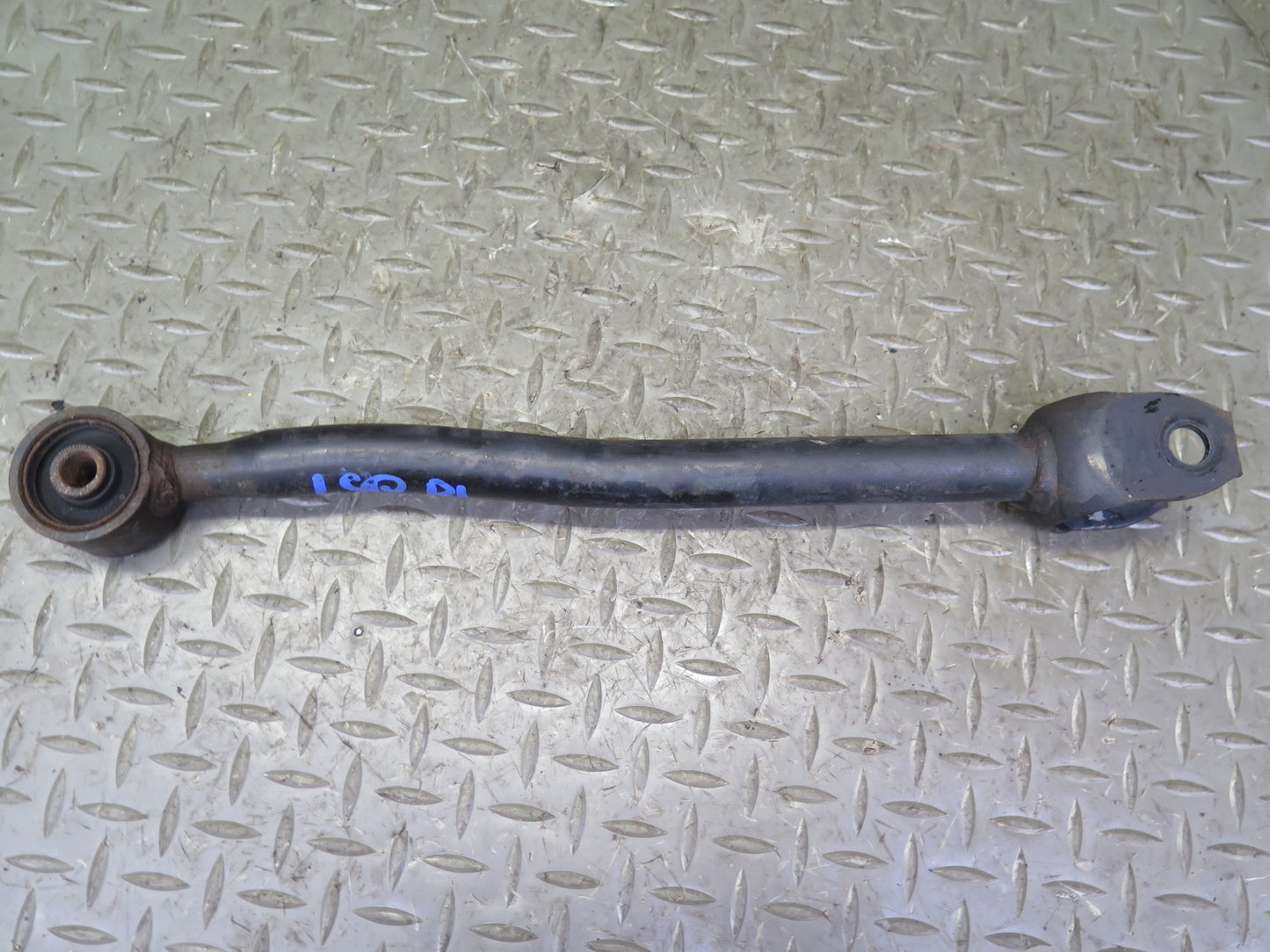 98-00 Lexus UCF20L LS400 Rear Left Upper & Lower Control Arm Set 102K Miles OEM