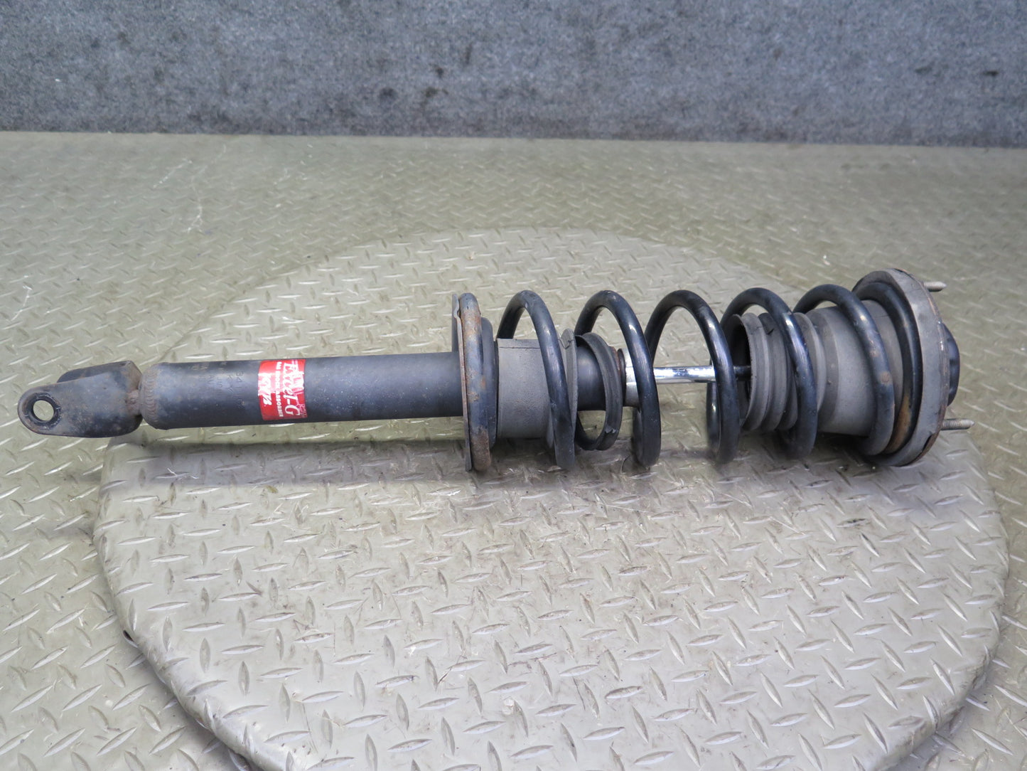 97-00 Lexus JZZ31L SC300 Set of 2 Rear Strut Shock Absorber KYB Excel-g