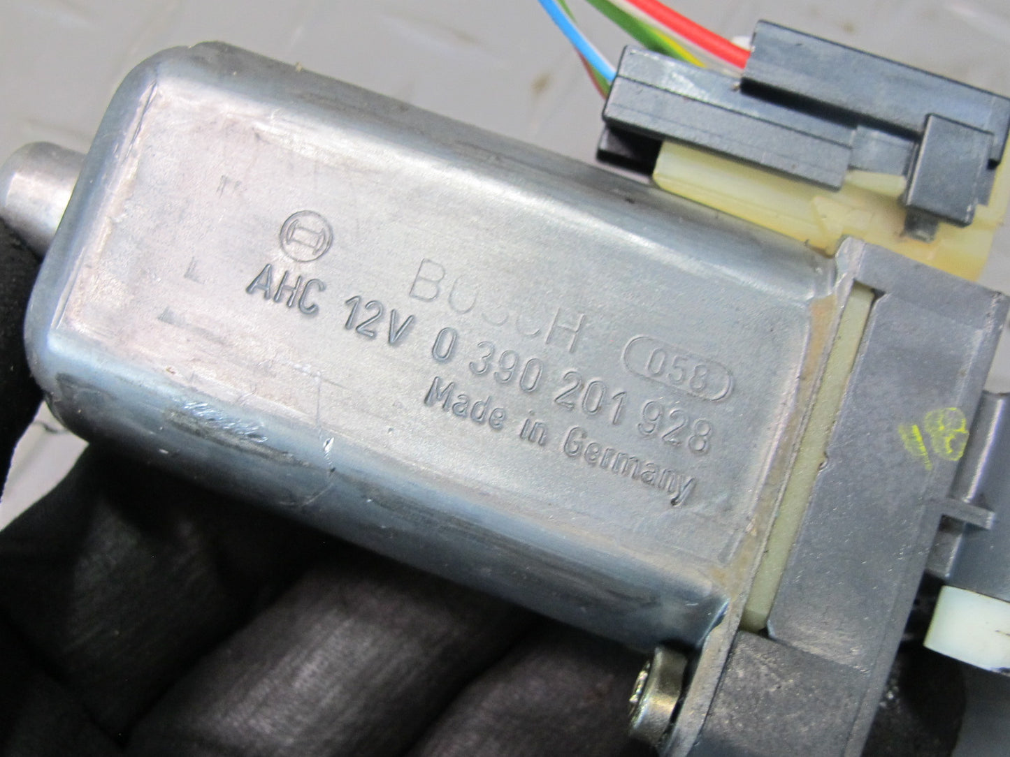 01-06 BMW E46 330ci Convertible Set of 5 Front Left Seat Adjust Motor OEM