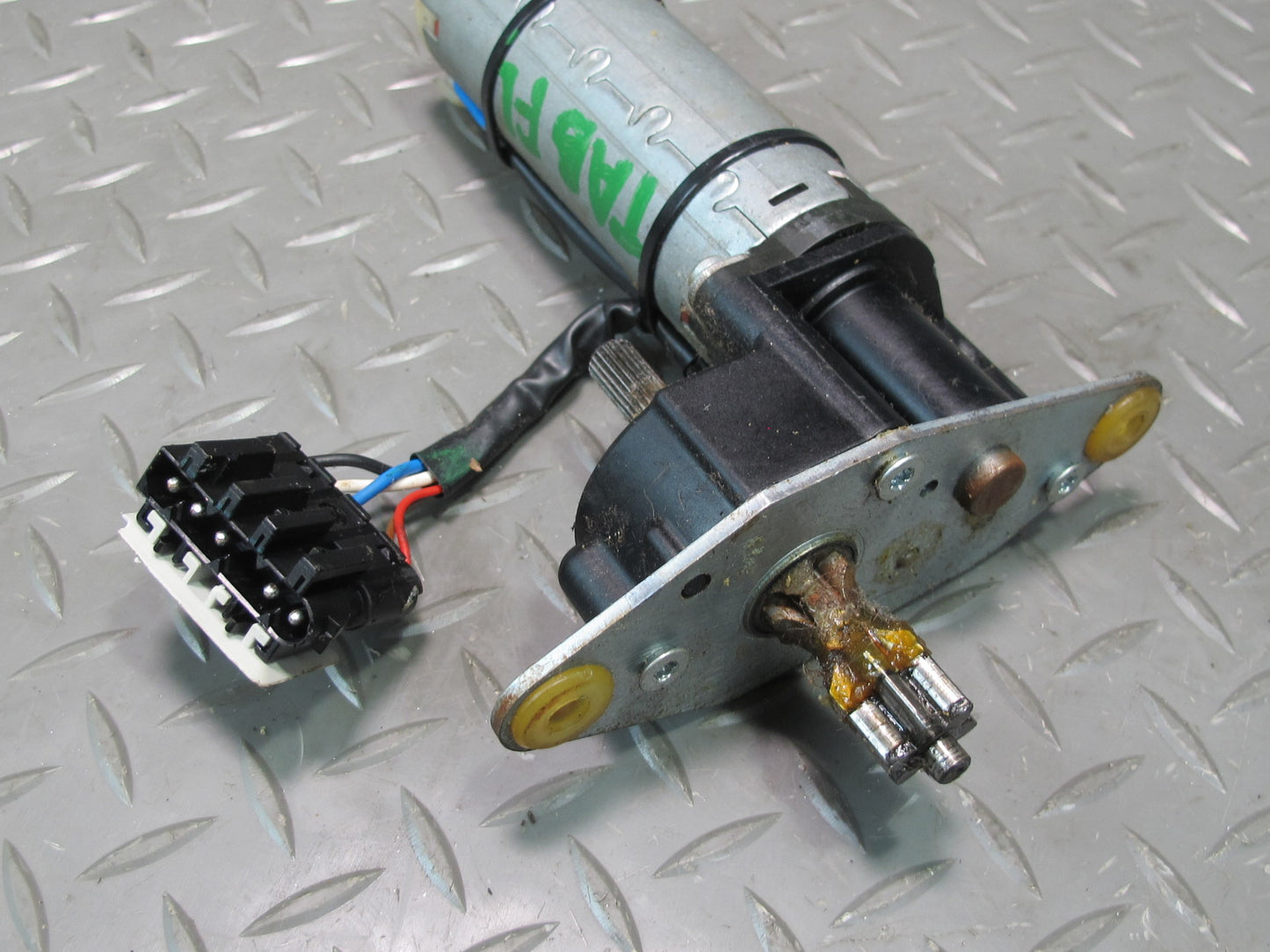 01-06 BMW E46 330ci Convertible Set of 5 Front Left Seat Adjust Motor OEM