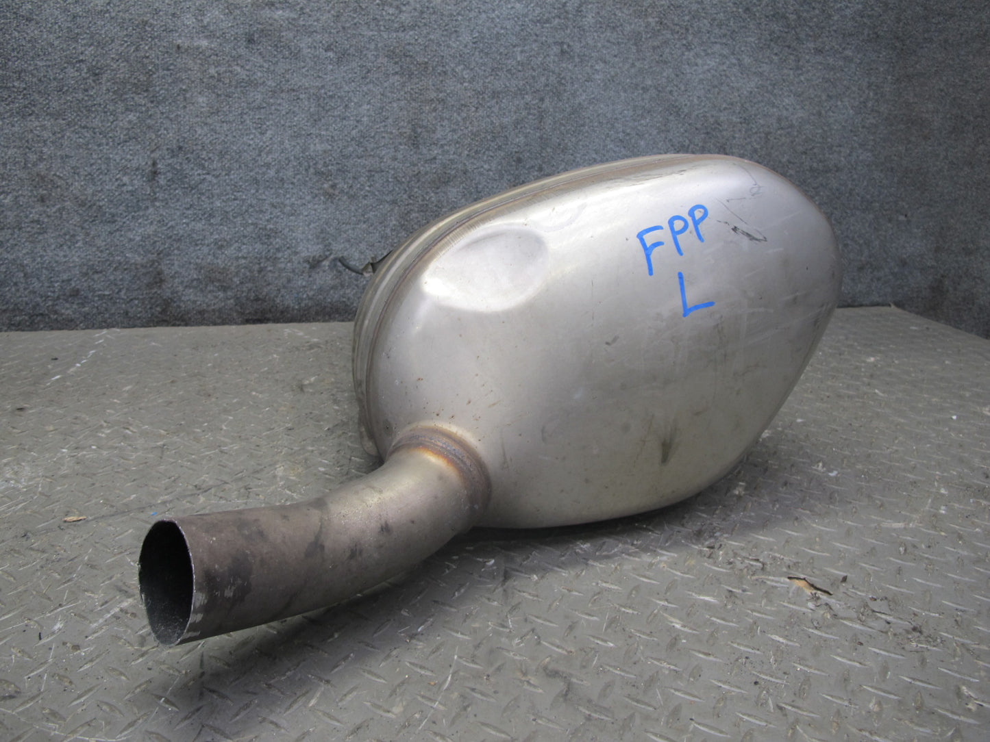 17-21 Porsche Panamera 4S 971 Rear Left Exhaust Muffler 971253351B 44K Miles