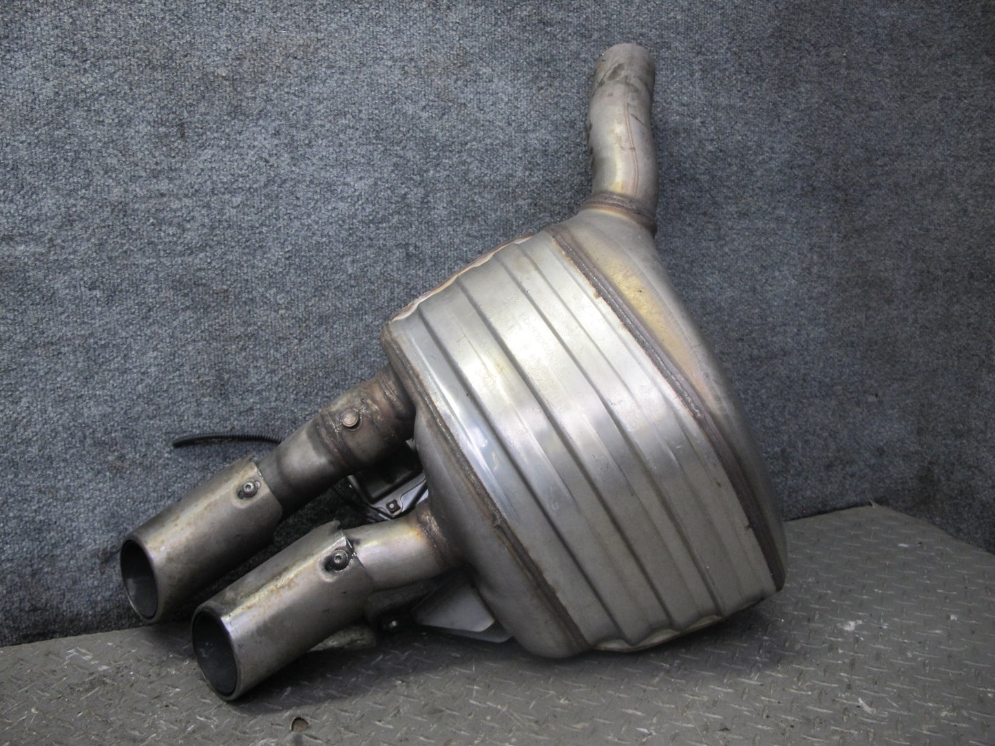17-21 Porsche Panamera 4S 971 Rear Left Exhaust Muffler 971253351B 44K Miles