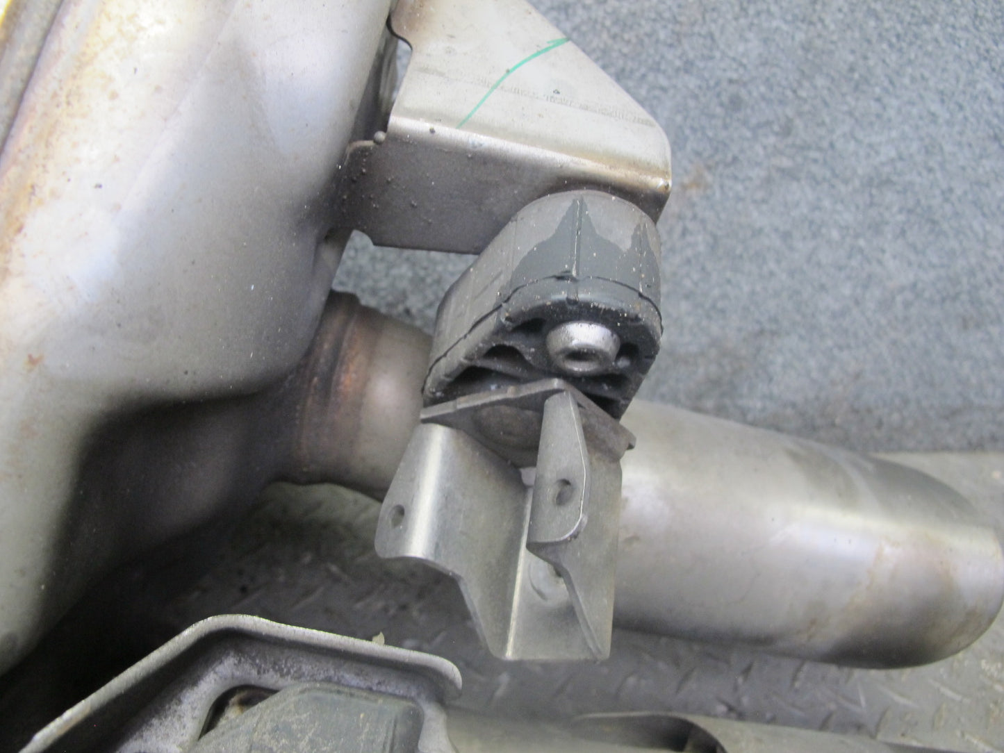 17-21 Porsche Panamera 4S 971 Rear Right Exhaust Muffler 971253352B 44K Miles