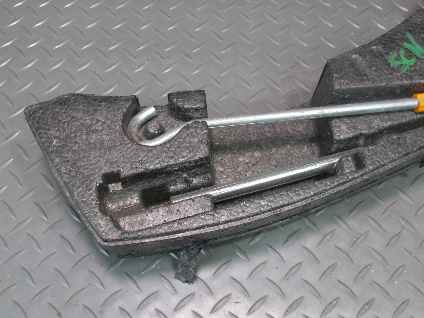 95-00 Lexus SC400 SC300 Spare Tire Lift Jack Tool KIT w Case & Foam Set OEM