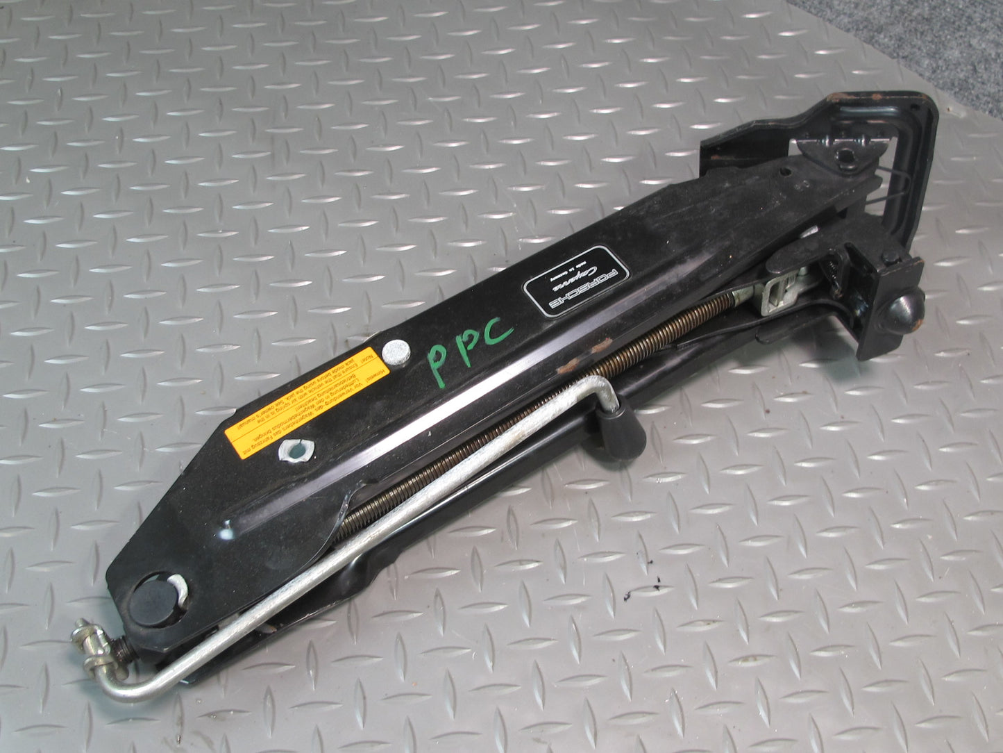 2011-2018 Porsche Cayenne 958 Rear Spare Tire Lift Jack Tool KIT W/ Foam Set