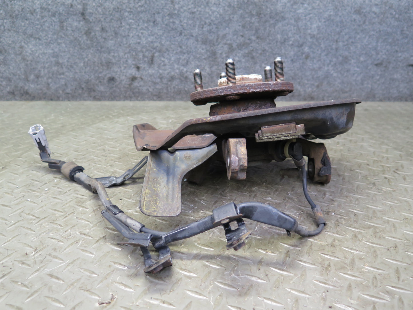 92-00 Lexus JZZ31L SC400 SC300 RWD Front Right Spindle Knuckle Wheel Hub OEM