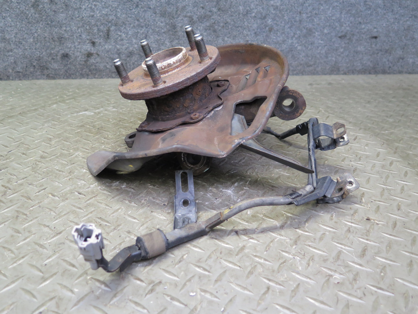 92-00 Lexus JZZ31L SC400 SC300 RWD Front Right Spindle Knuckle Wheel Hub OEM